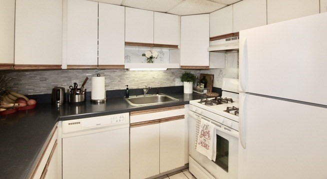 44 Broadlawn Park Unit 22A, West Roxbury, Boston, MA 02467 - Image 6