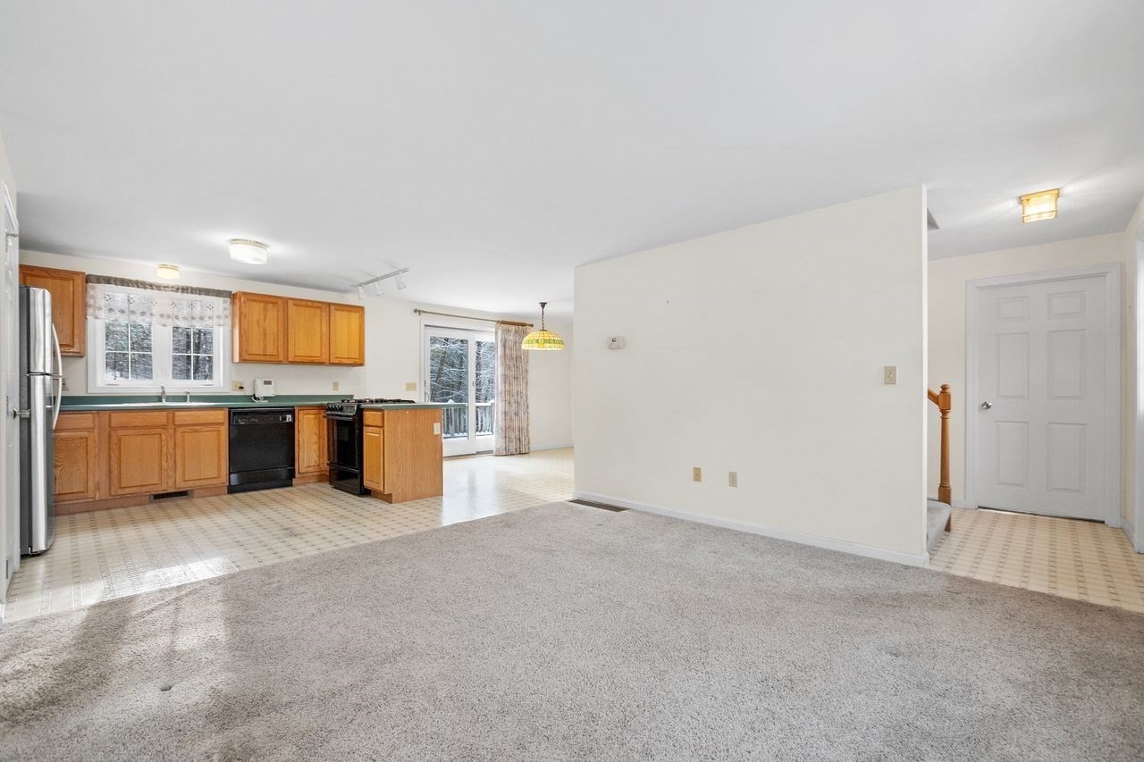 11 Old Hickory Road, Tyngsborough, MA 01879 - Image 5