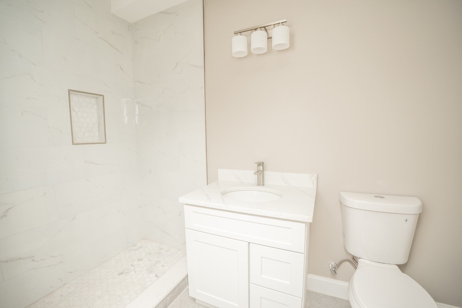 13 Nahant Street Unit 2D, Lynn, MA 01902 - Image 9