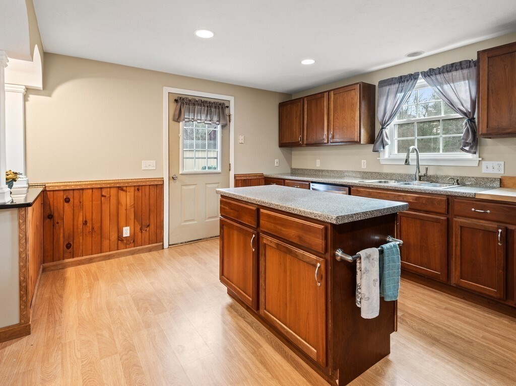 145 Draper Rd, East Brookfield, MA 01515 - Image 17