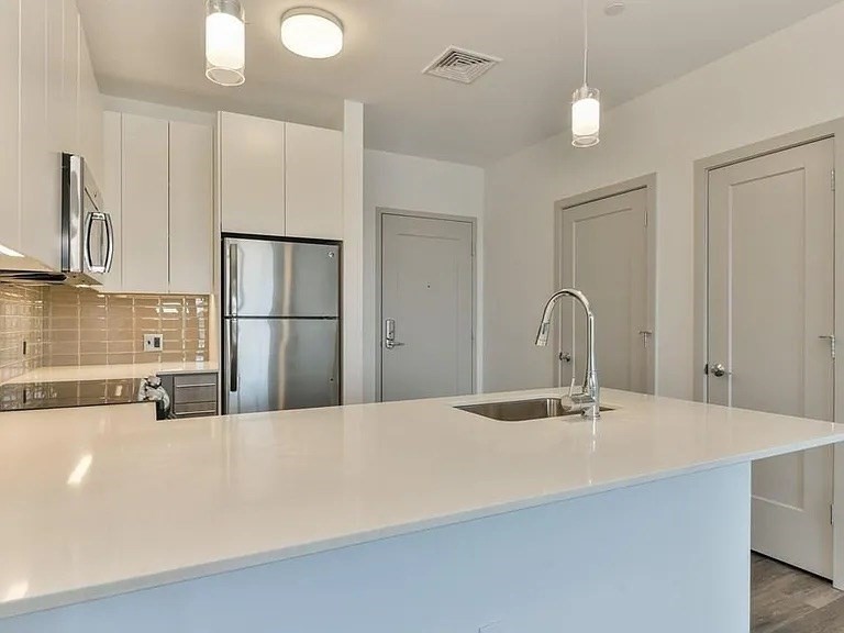 180 Telford St Unit 321, Lower Allston, Boston, MA 02135 - Image 4