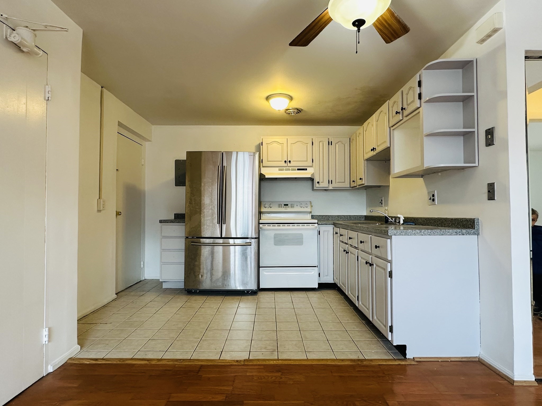 38 Carey Avenue Unit 6, Watertown, MA 02472 - Image 5