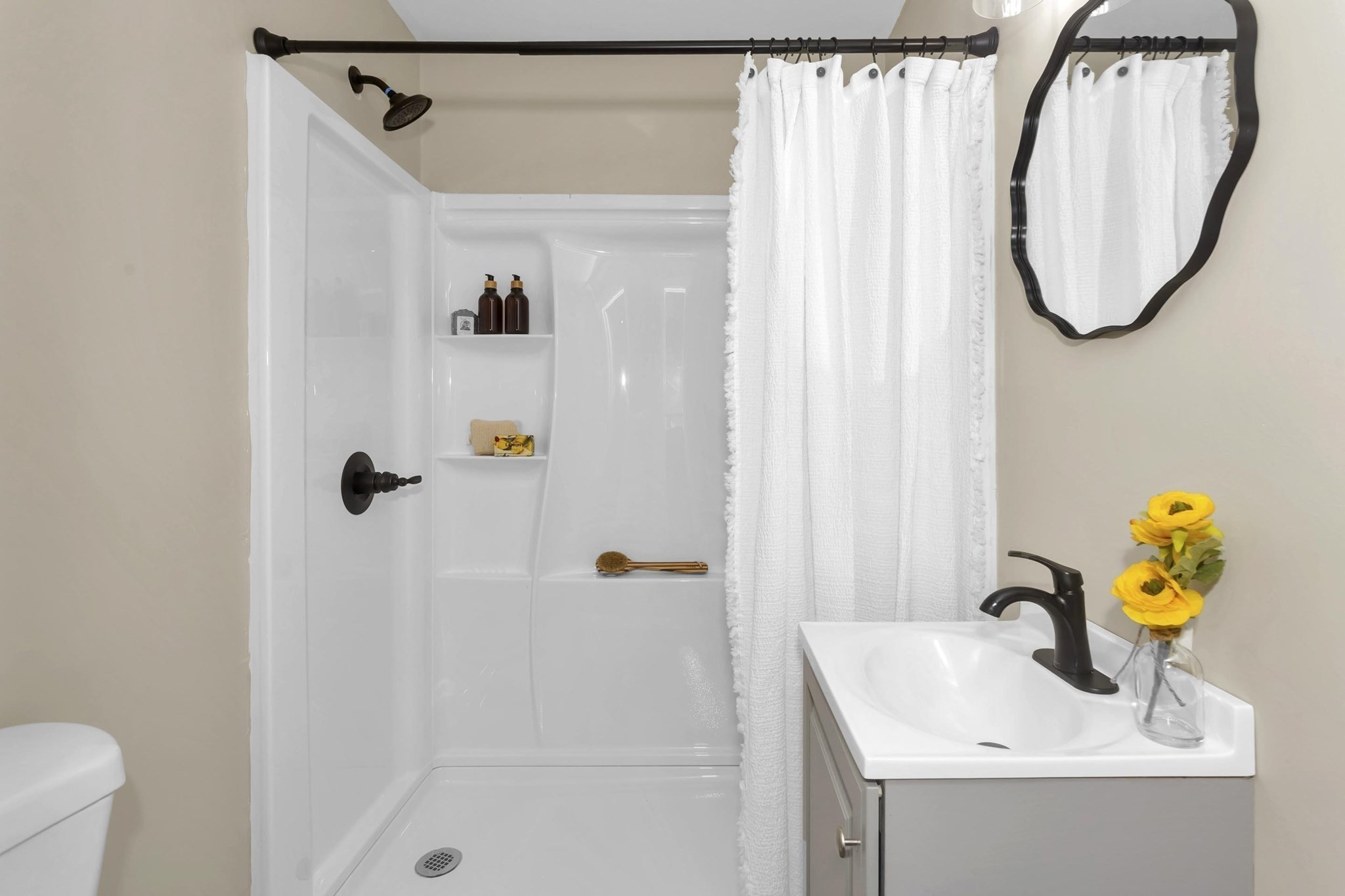 3 Norfolk St, Springfield, MA 01109 - Image 13