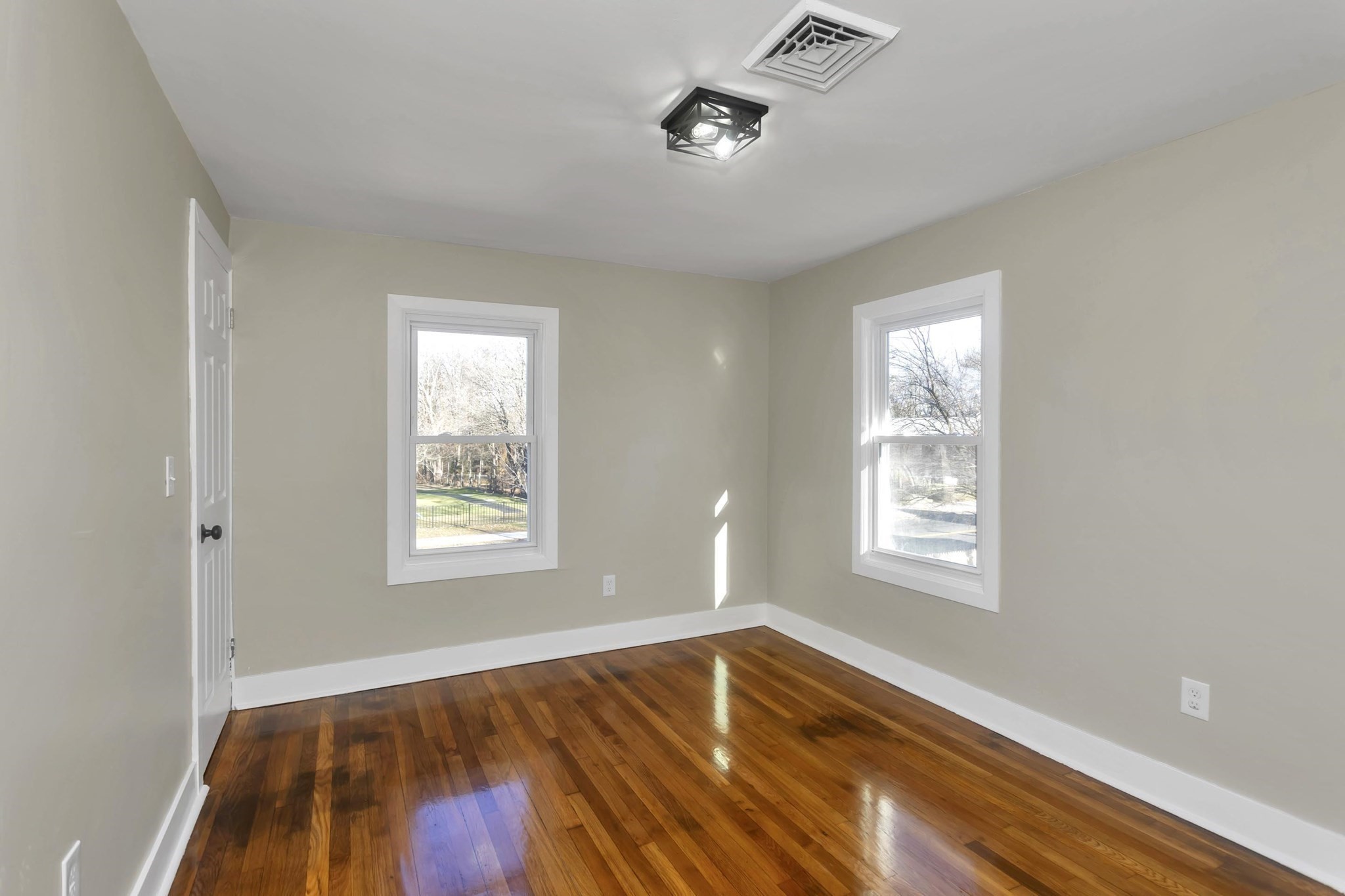 3 Norfolk St, Springfield, MA 01109 - Image 34