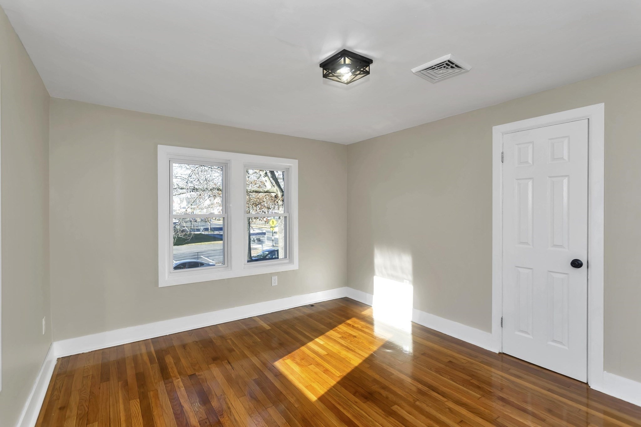 3 Norfolk St, Springfield, MA 01109 - Image 35