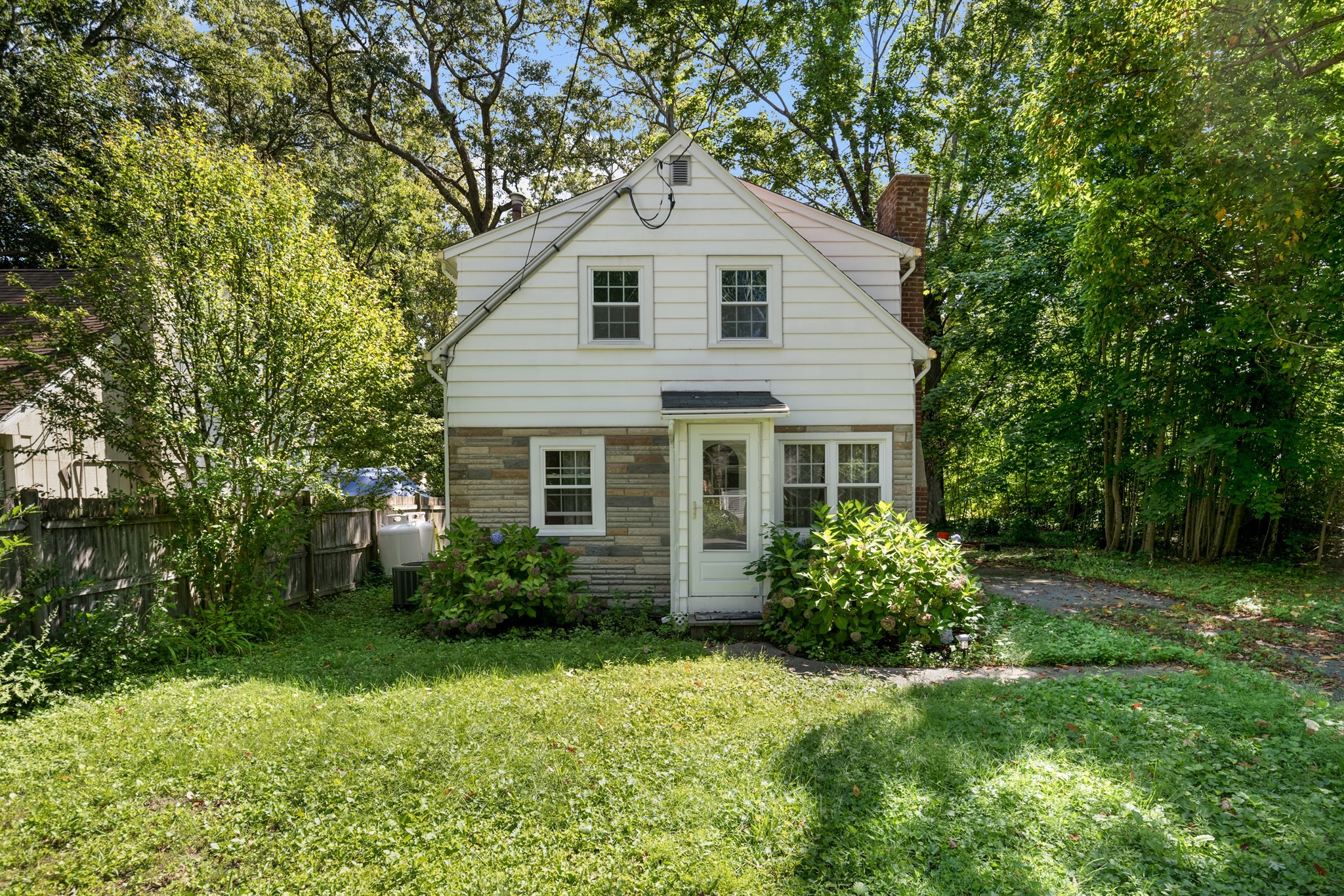 15 Rock Lane, Norton, MA 02766