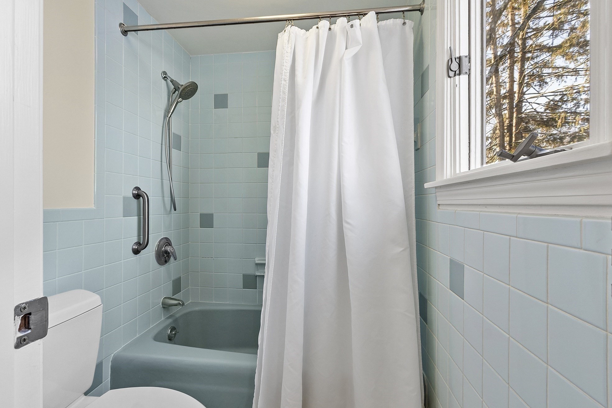 35 Chestnut St, Concord, MA 01742 - Image 24