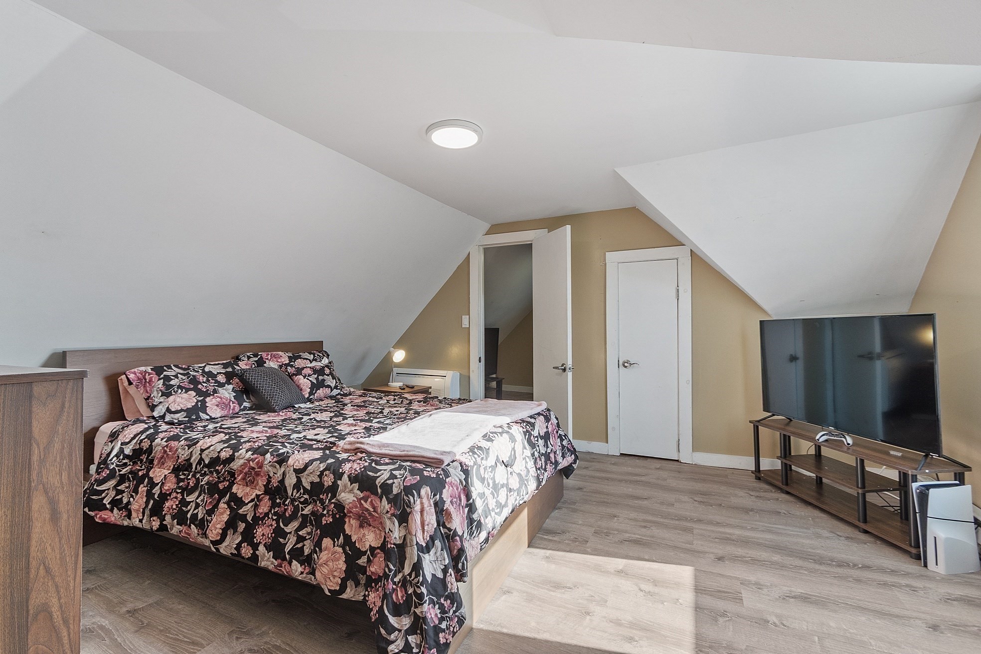 459 High St, Clinton, MA 01510 - Image 18