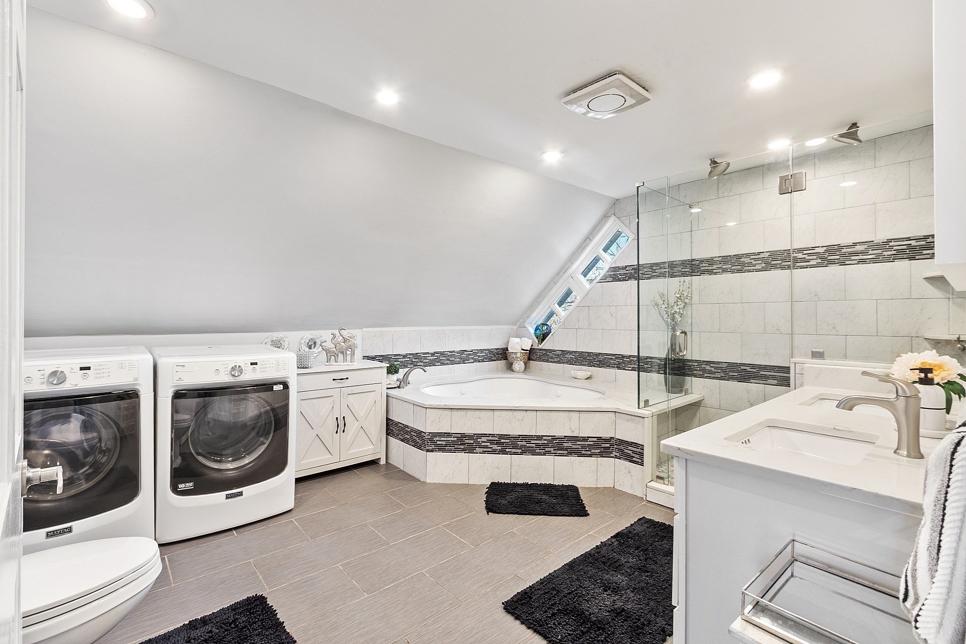 459 High St, Clinton, MA 01510 - Image 25