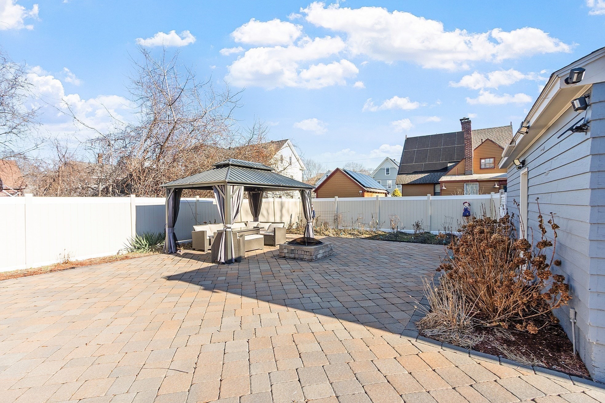 459 High St, Clinton, MA 01510 - Image 29