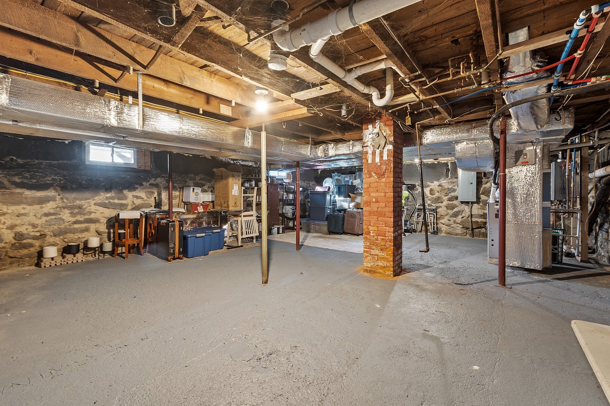 459 High St, Clinton, MA 01510 - Image 34