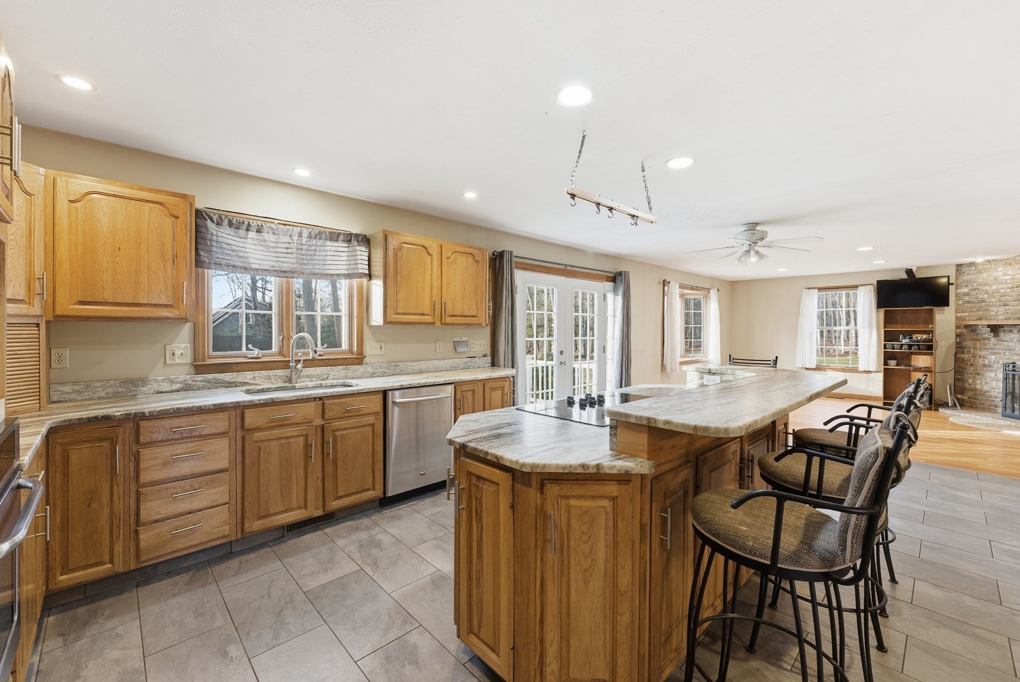 155 S Monson Rd, Hampden, MA 01036 - Image 13