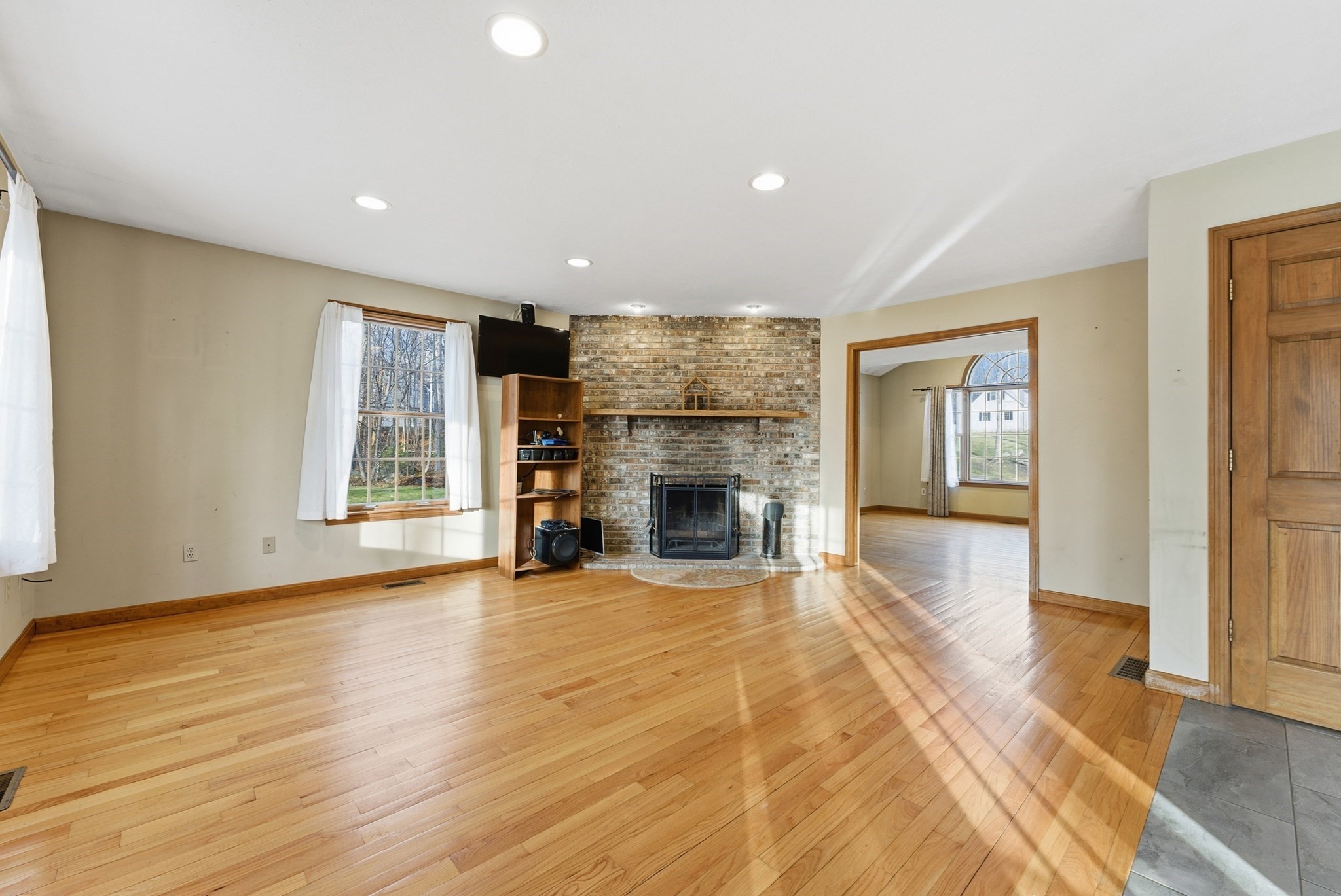 155 S Monson Rd, Hampden, MA 01036 - Image 16