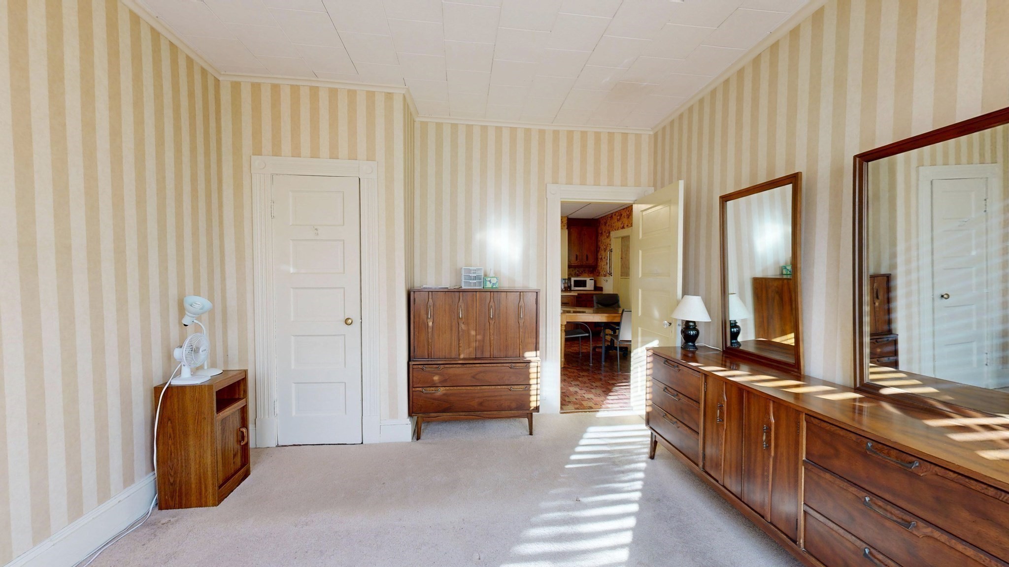 246 Shaw St, Lowell, MA 01851 - Image 16