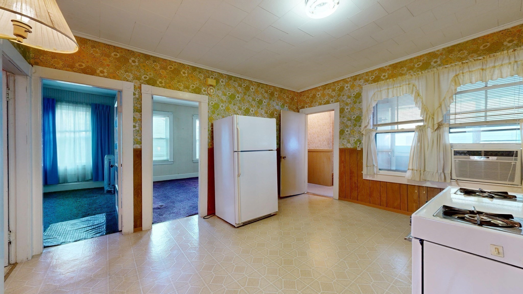 246 Shaw St, Lowell, MA 01851 - Image 25