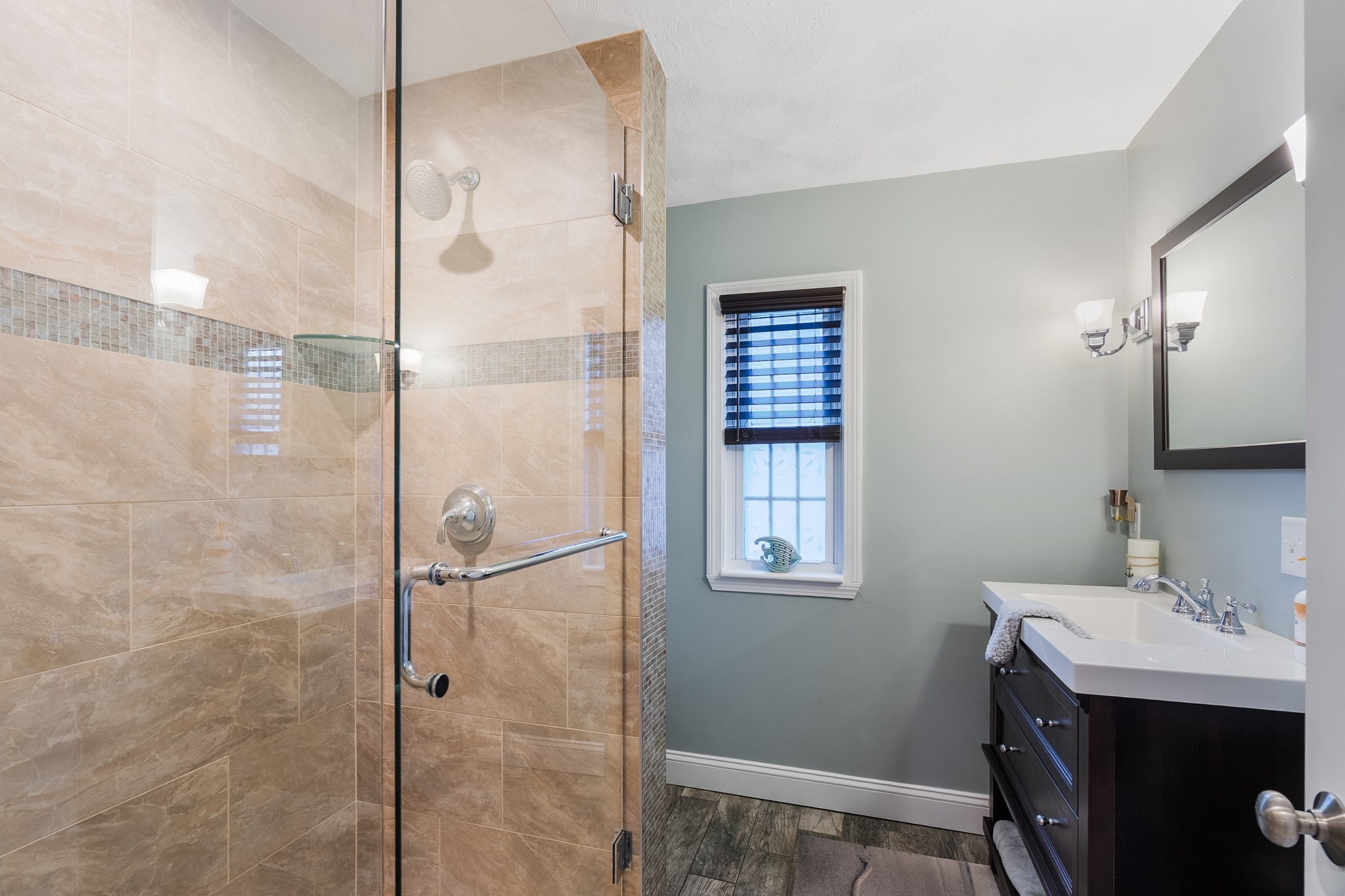 54 Lakeview Ave, Tewksbury, MA 01876 - Image 10