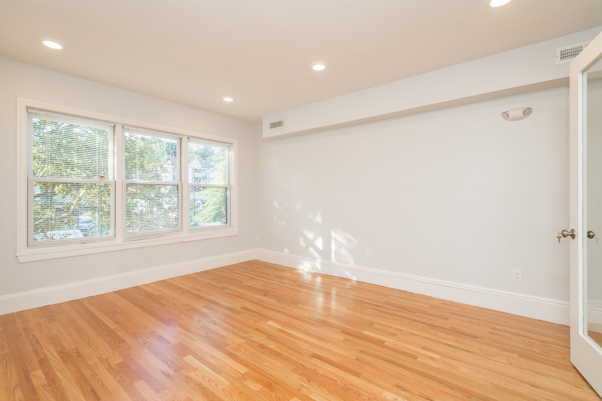 1620 Beacon Street, Brookline, MA 02446 - Image 23