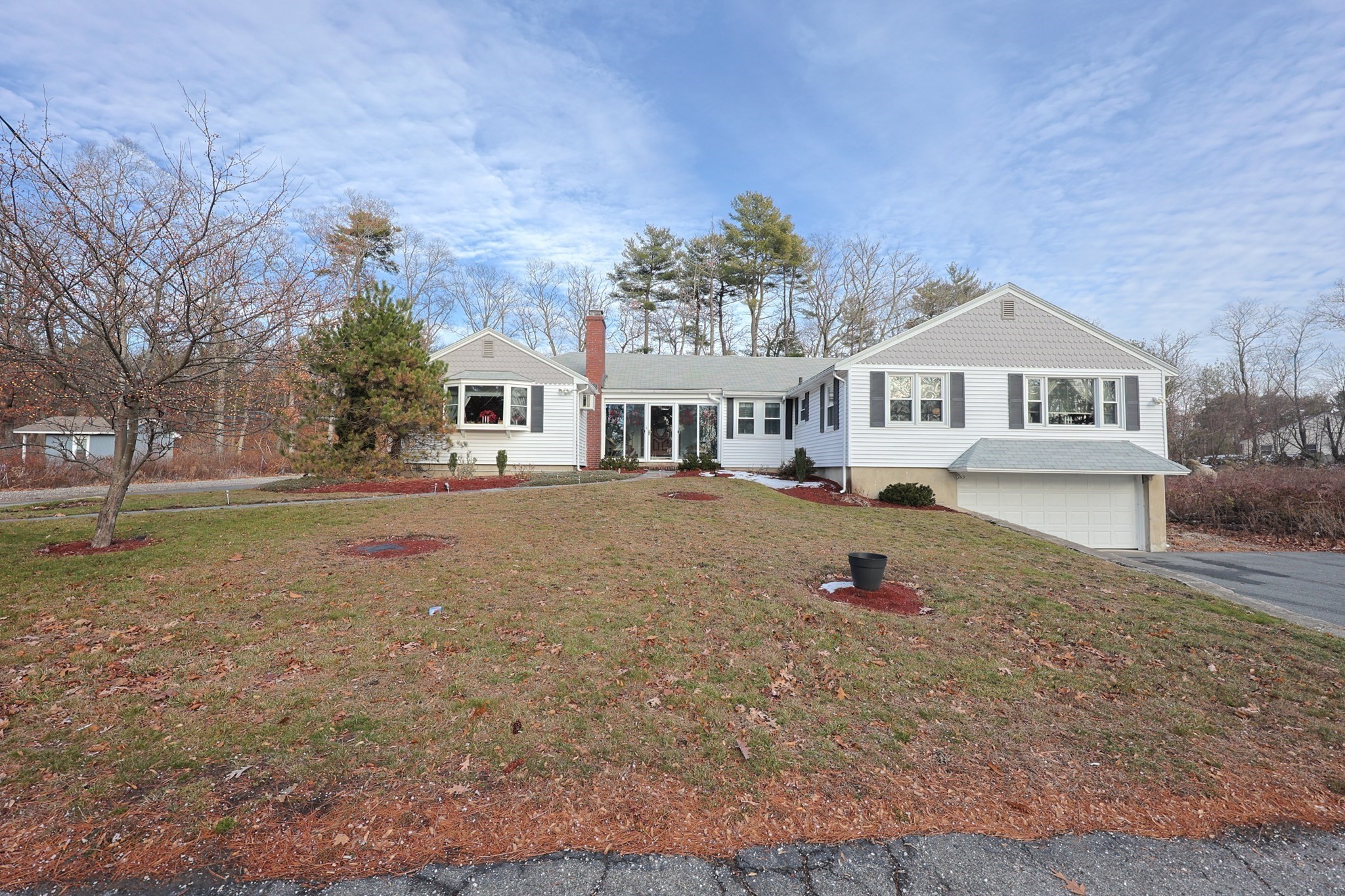 194 Lake St, Peabody, MA 01960