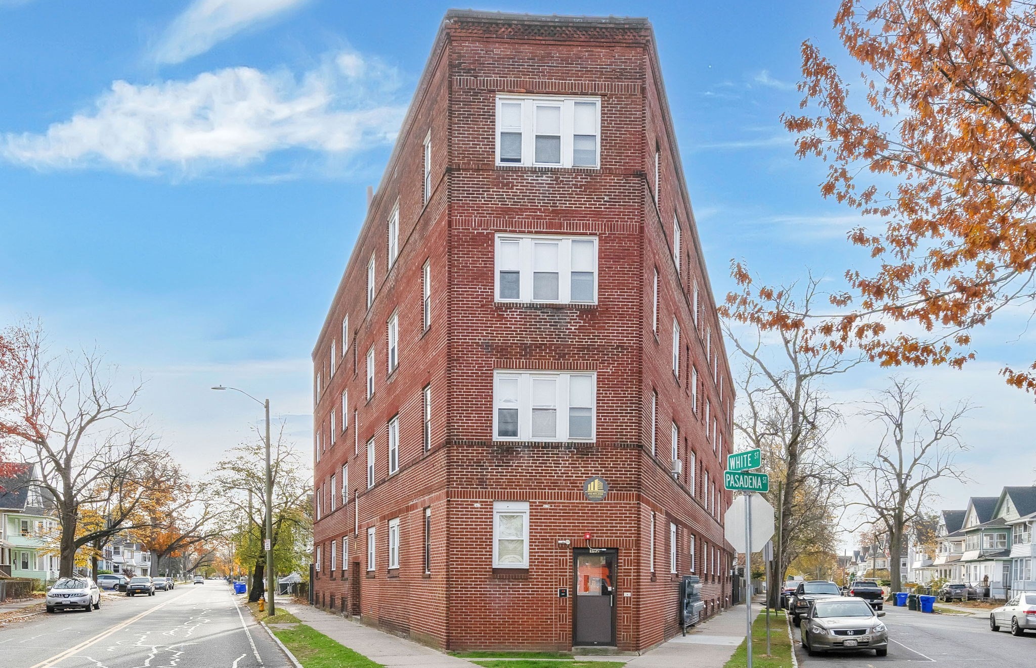 192 White St, Springfield, MA 01108 - Image 1