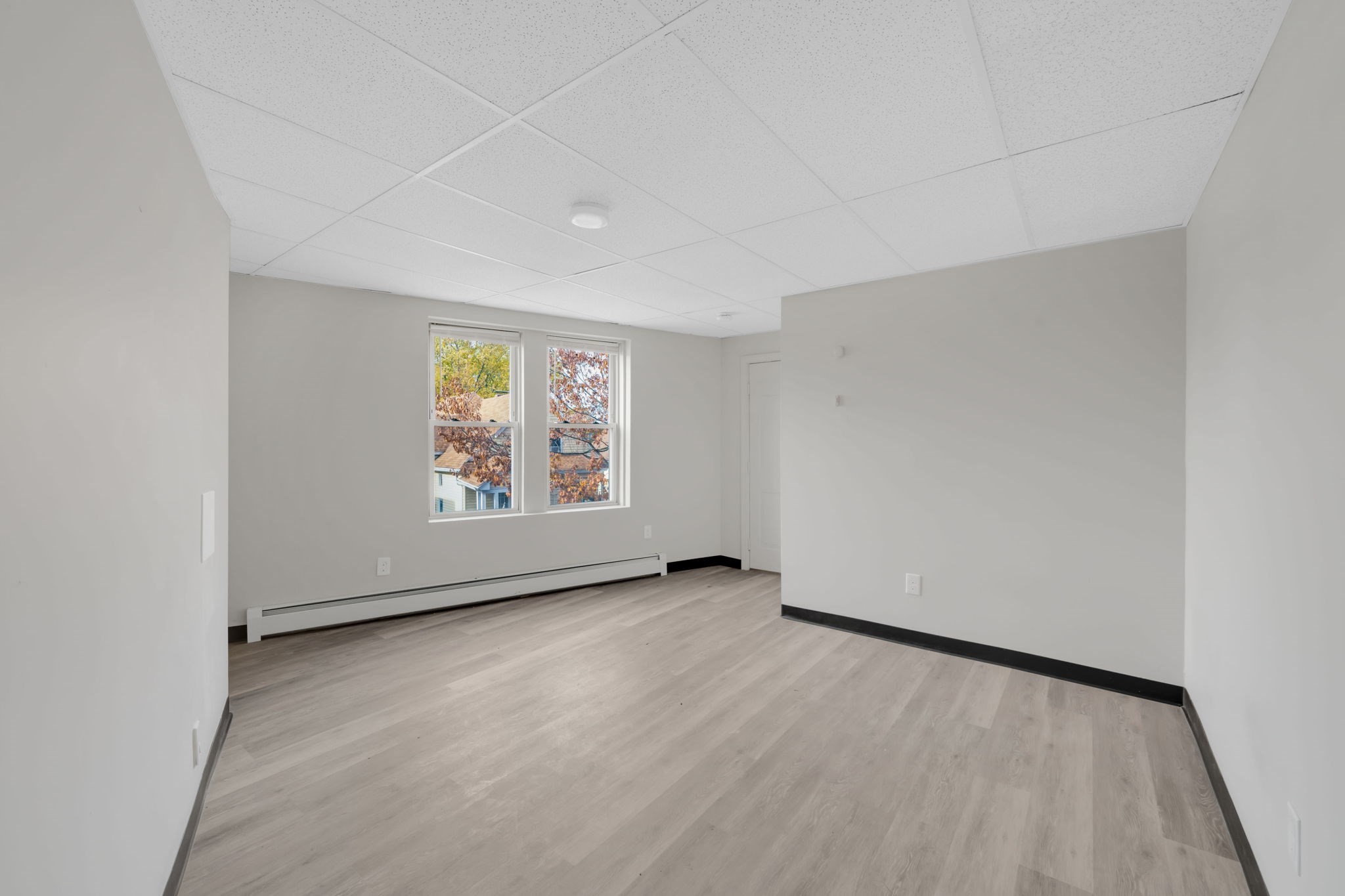 192 White St, Springfield, MA 01108 - Image 24