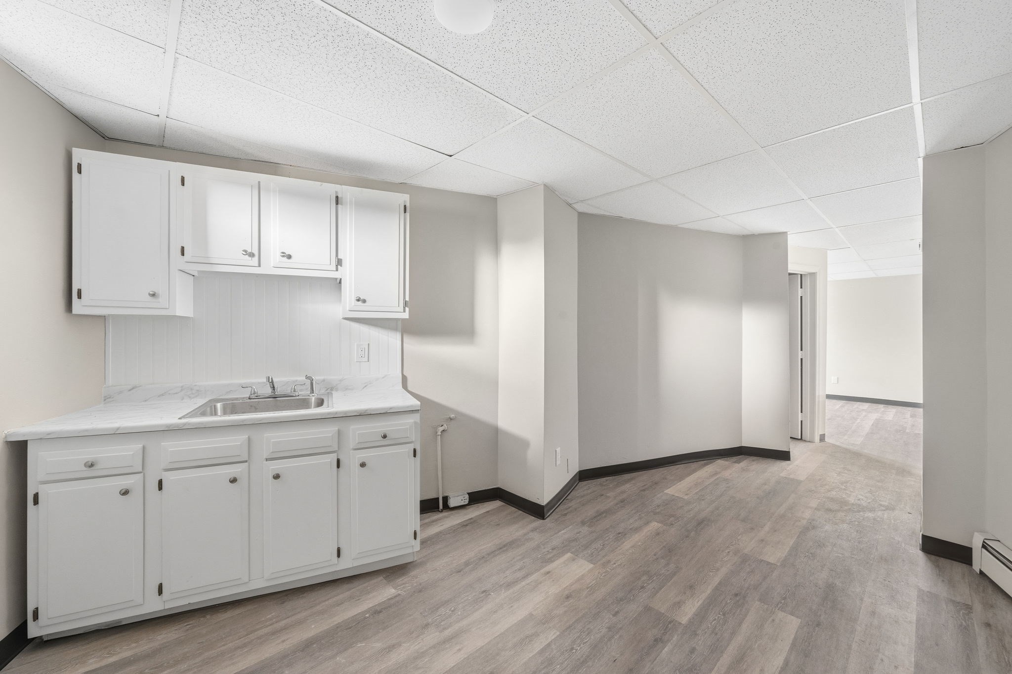 192 White St, Springfield, MA 01108 - Image 29