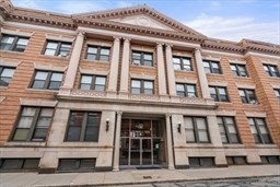 9 Sewall Ave, Apt 312