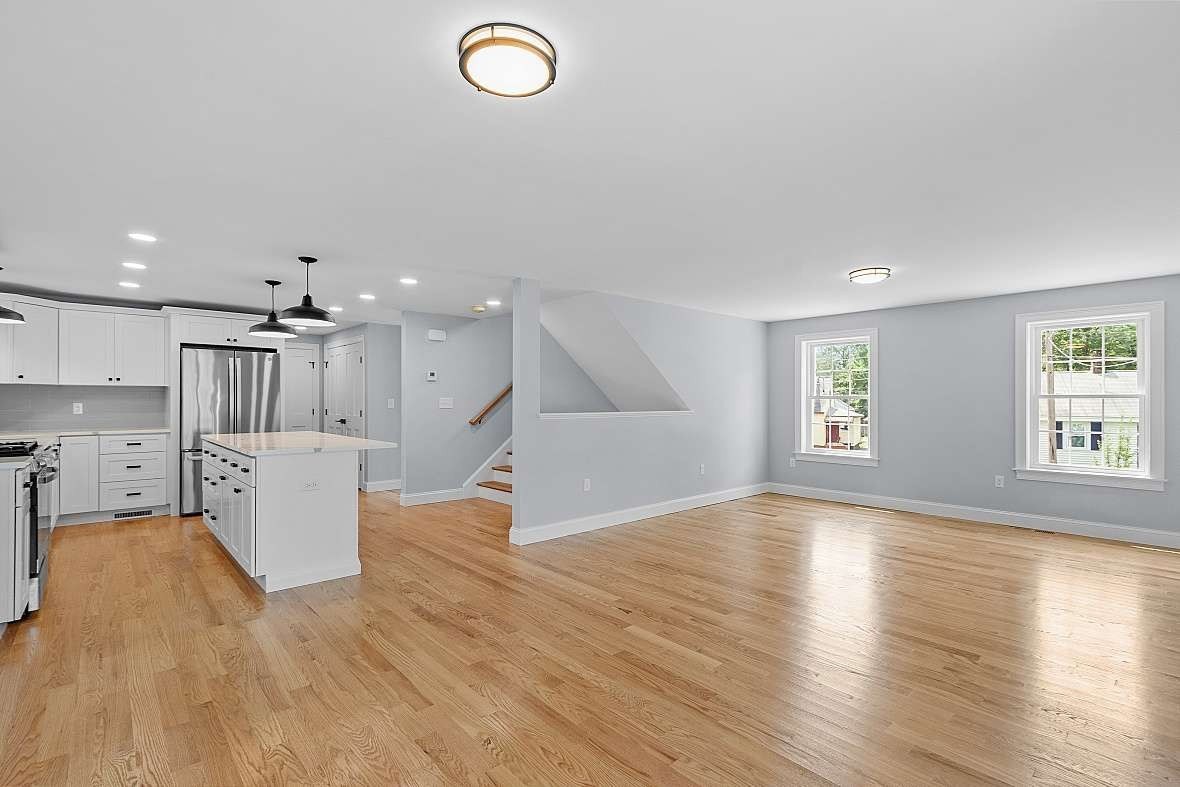 1 Tremblay Ave, Tewksbury, MA 01876 - Image 8