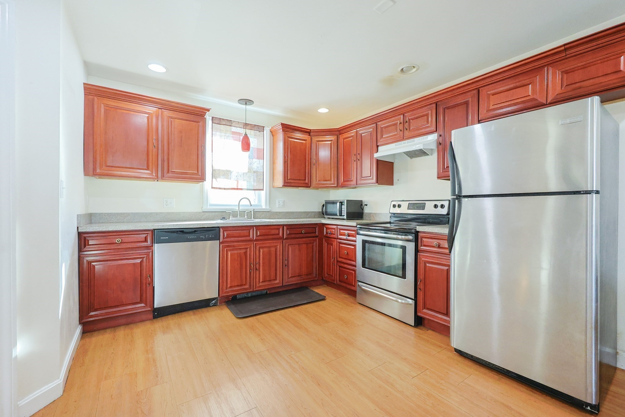 35 Miller Stile Rd, Quincy, MA 02169 - Image 11
