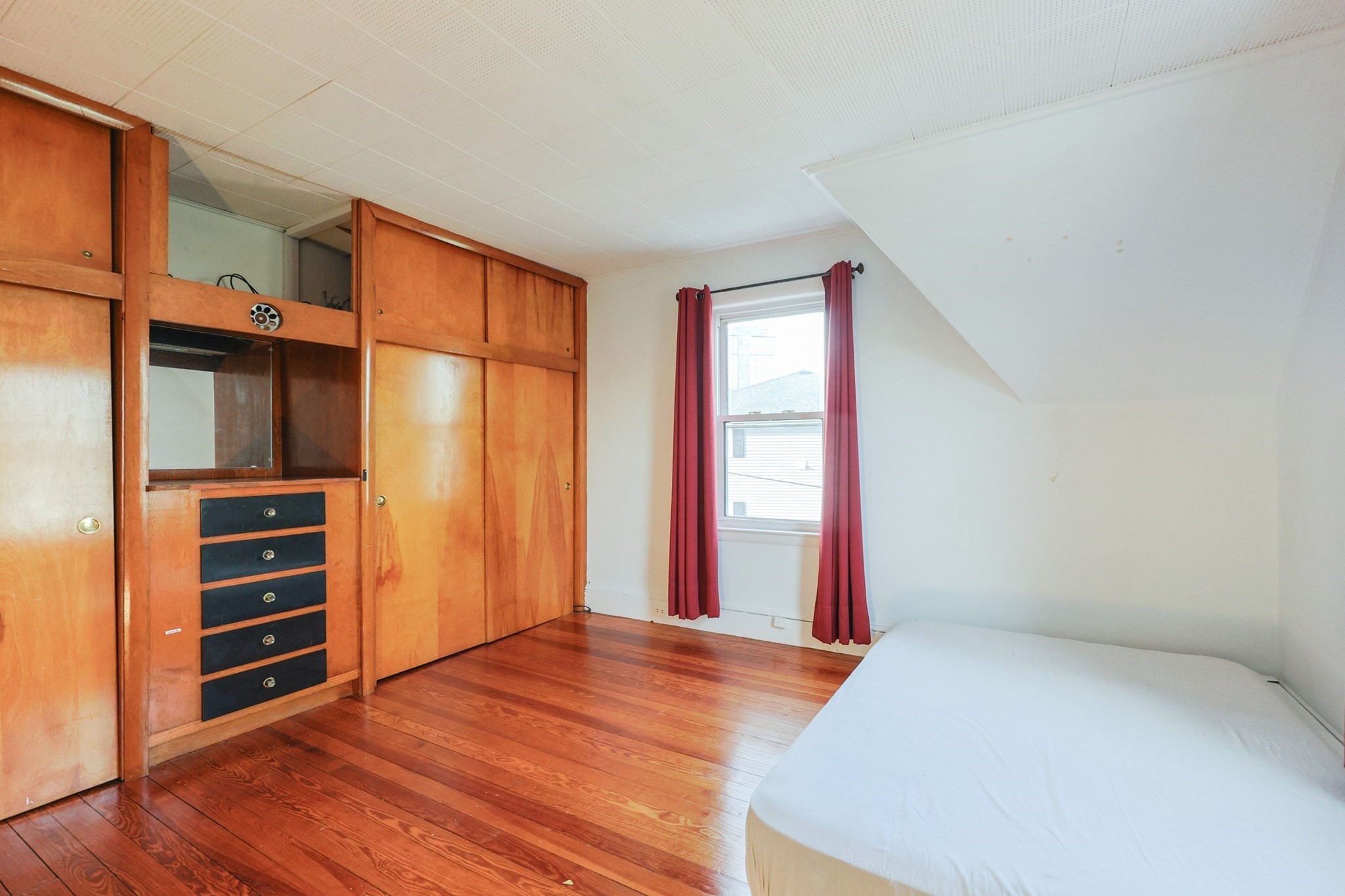 35 Miller Stile Rd, Quincy, MA 02169 - Image 16