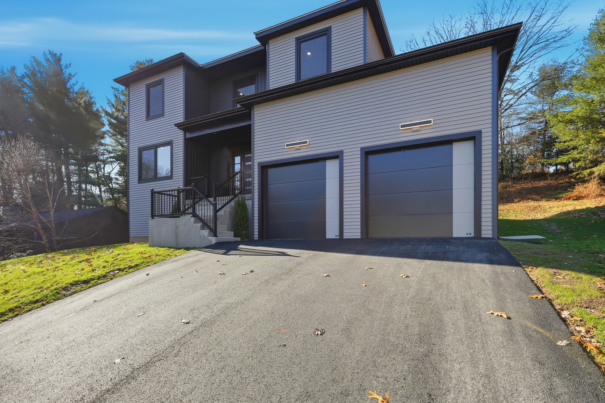 287 Whitney Ave, Holyoke, MA 01040 - Image 2