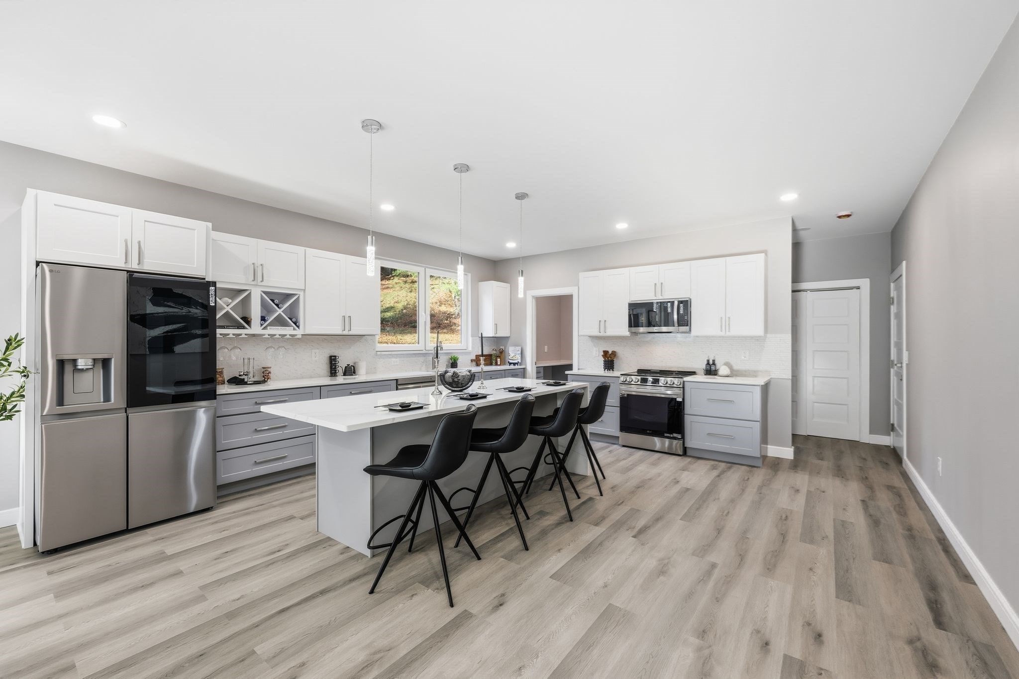 287 Whitney Ave, Holyoke, MA 01040 - Image 11