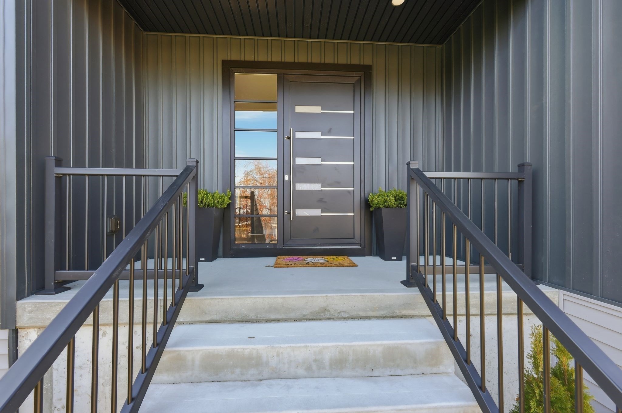 287 Whitney Ave, Holyoke, MA 01040 - Image 3