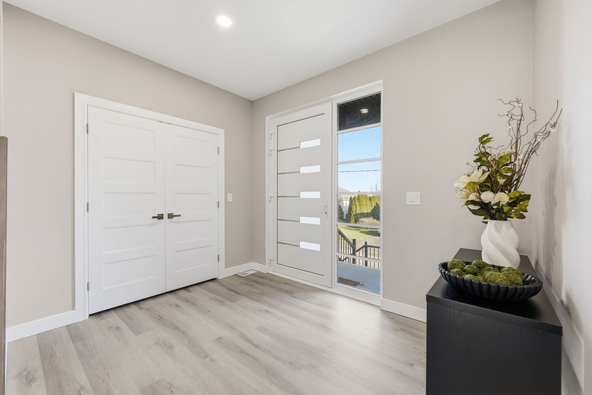 287 Whitney Ave, Holyoke, MA 01040 - Image 4