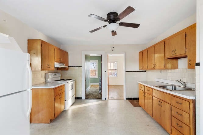 13 Highland St, Wakefield, MA 01880 - Image 7