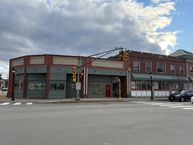 888 Main St, Waltham, MA 02453 - Image 1