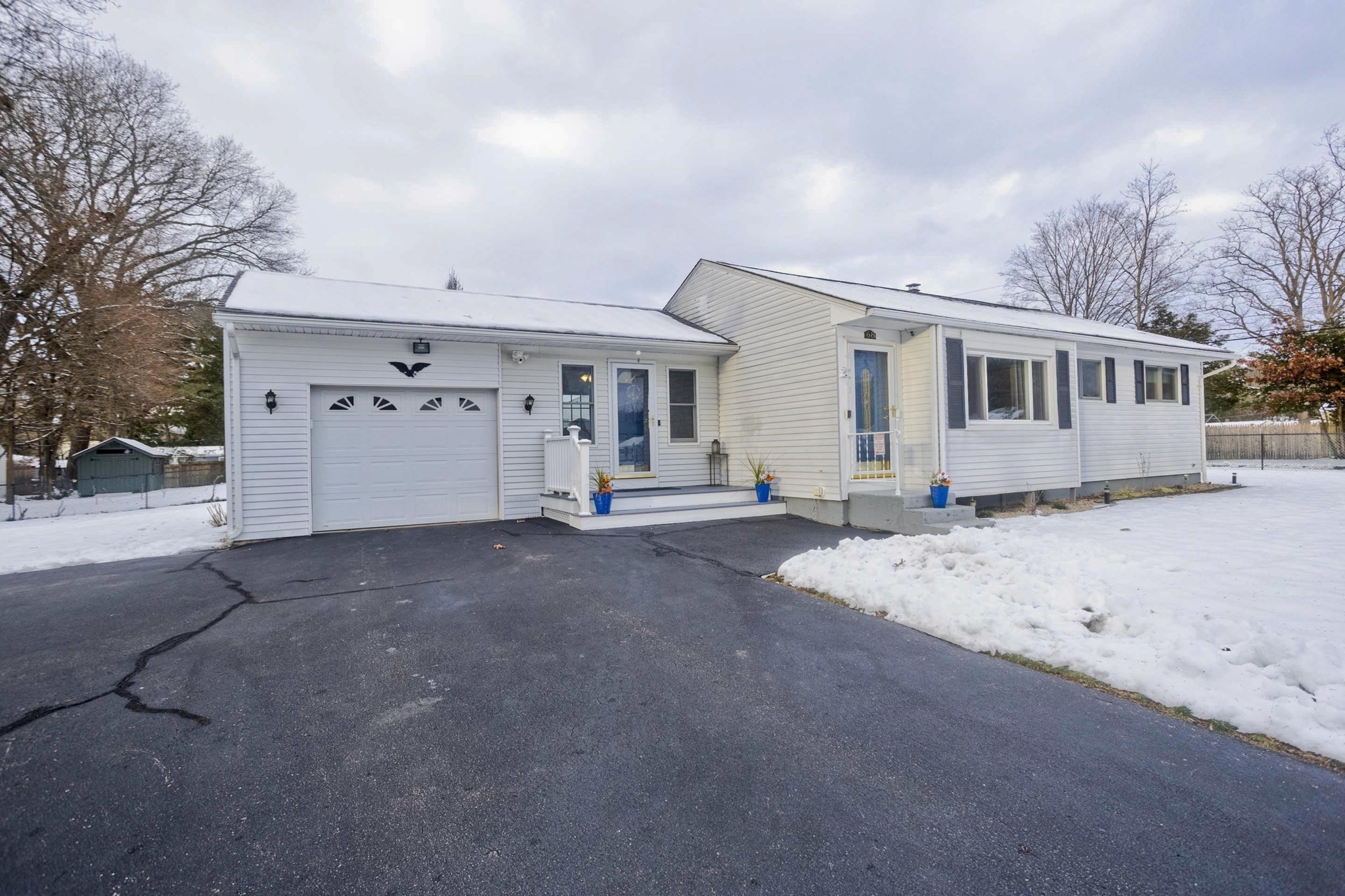 68 Hamilton St, Springfield, MA 01119 - Image 2