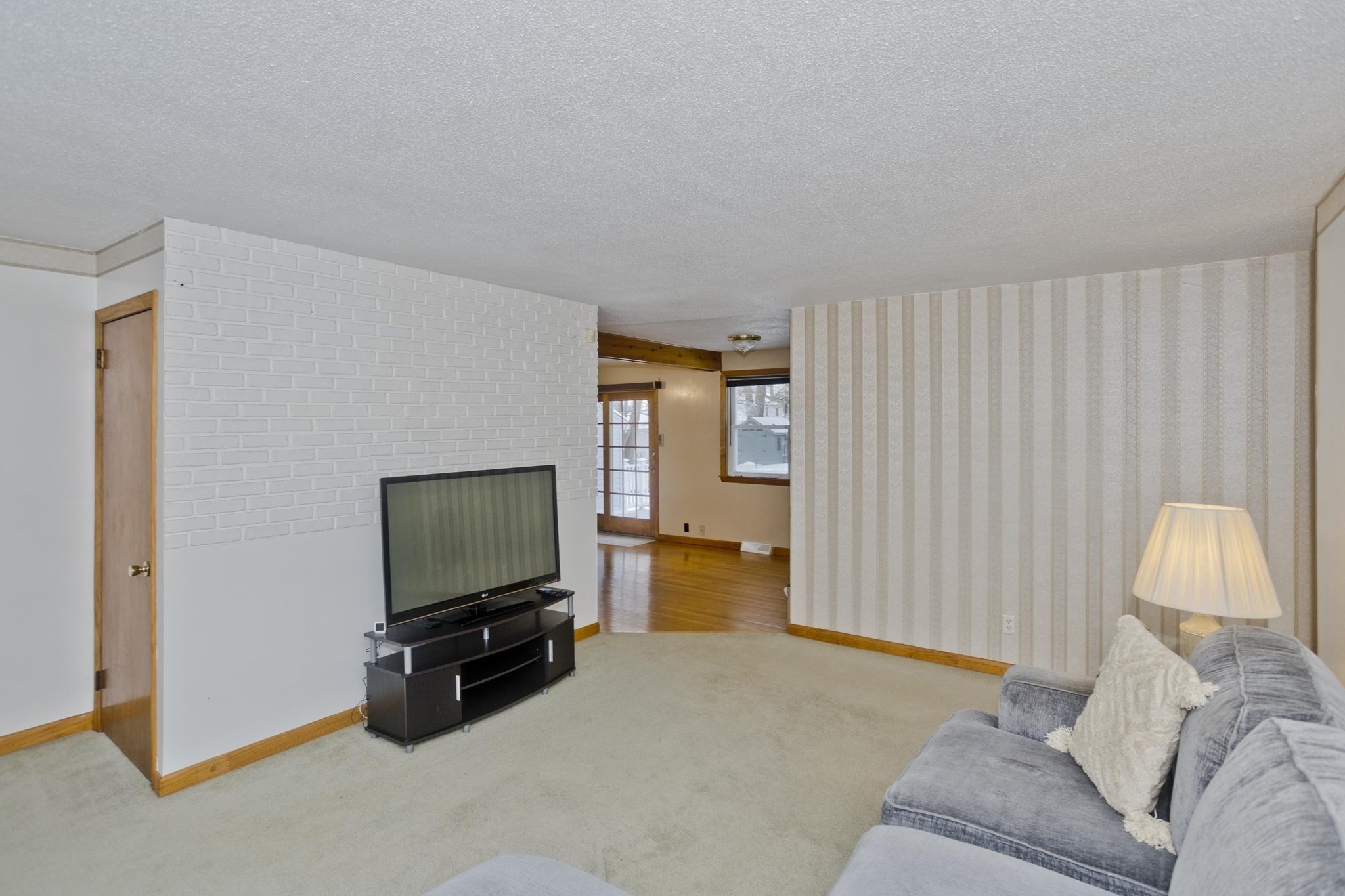 68 Hamilton St, Springfield, MA 01119 - Image 14