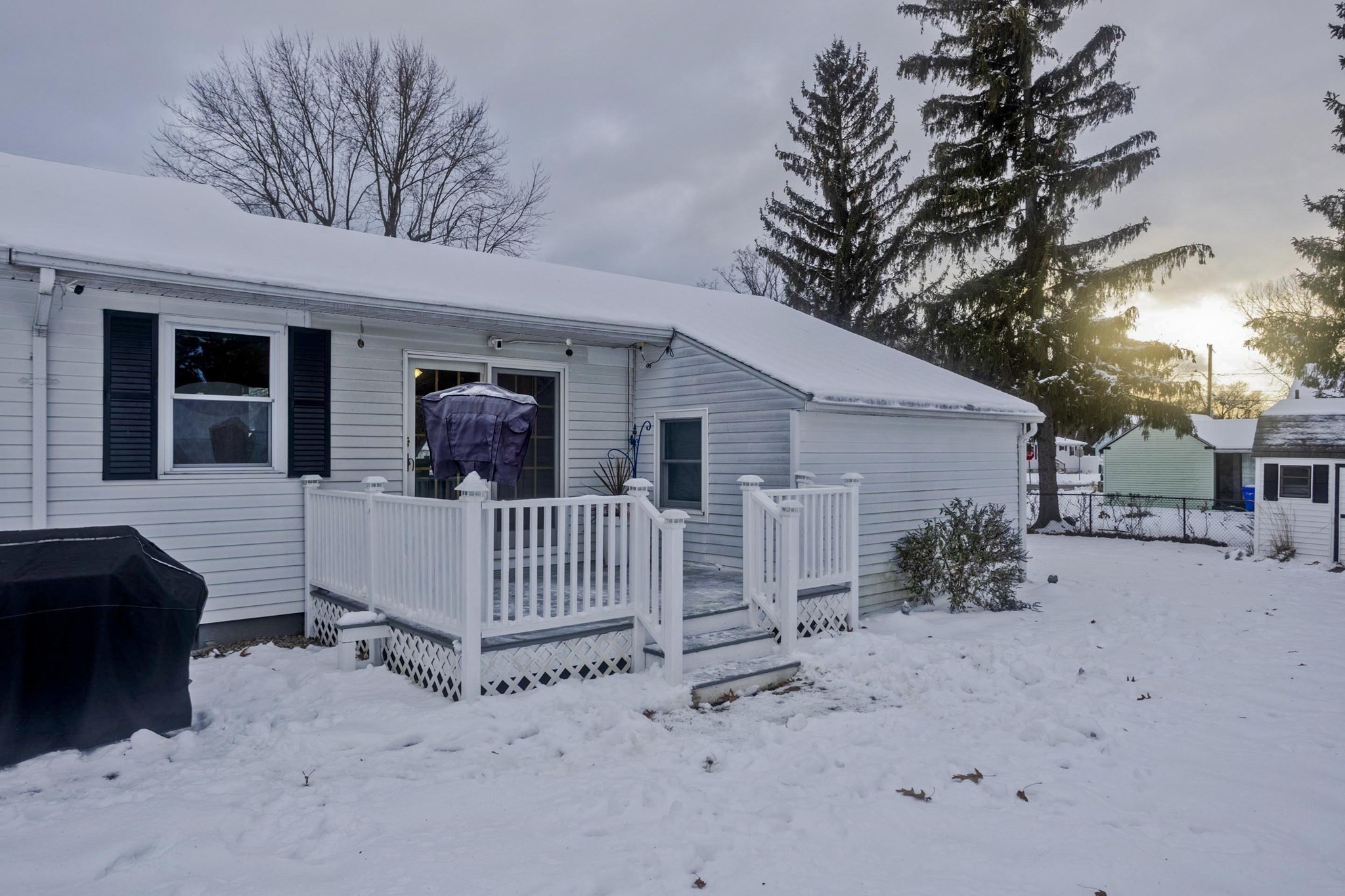 68 Hamilton St, Springfield, MA 01119 - Image 23