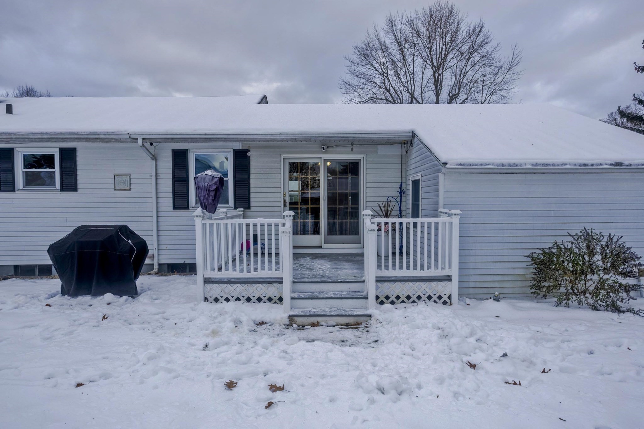 68 Hamilton St, Springfield, MA 01119 - Image 24