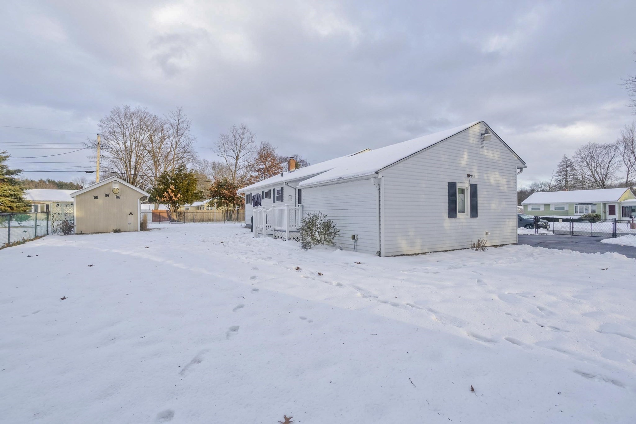 68 Hamilton St, Springfield, MA 01119 - Image 25