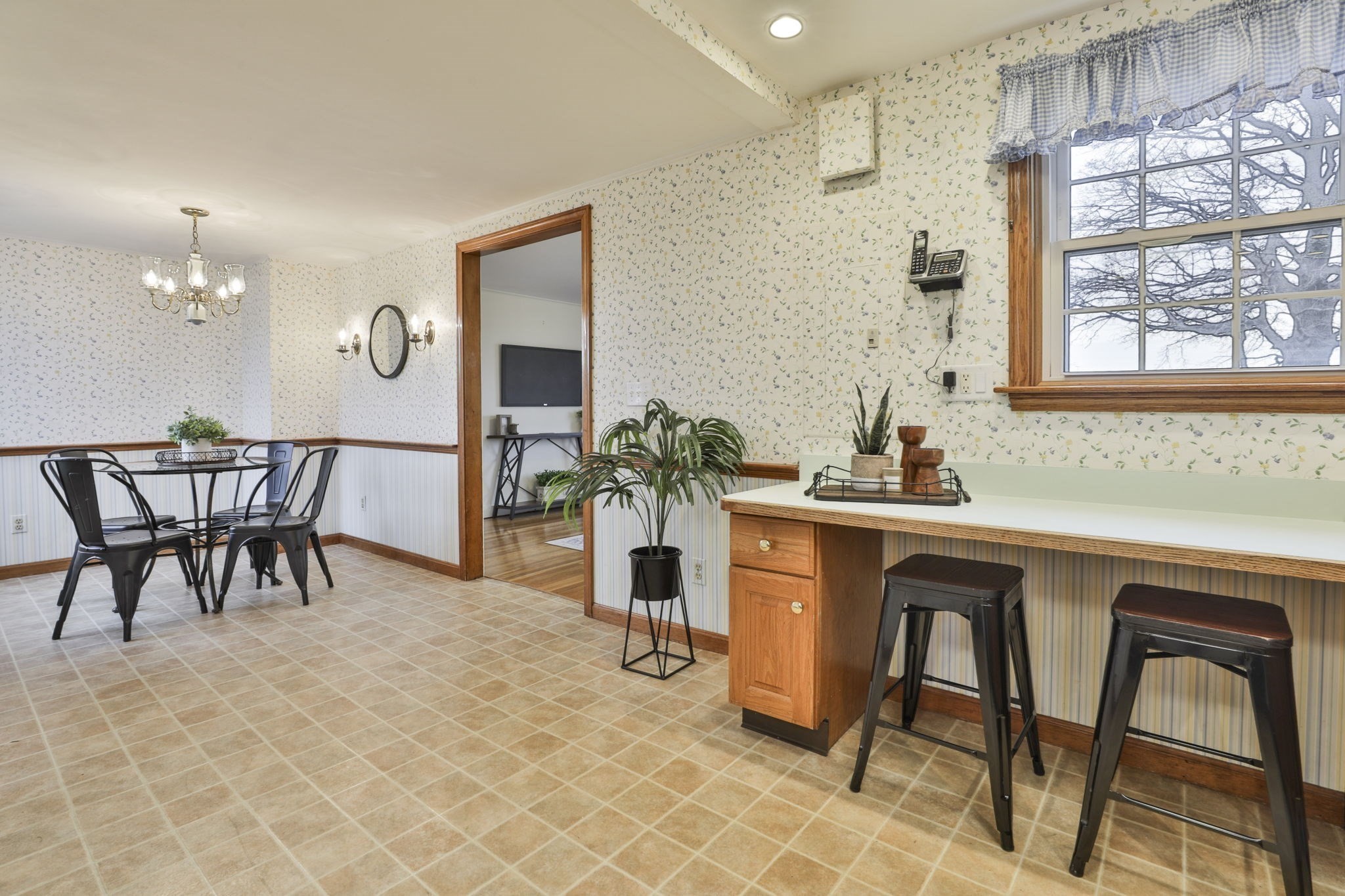31 Mills Ave, Revere, MA 02151 - Image 14