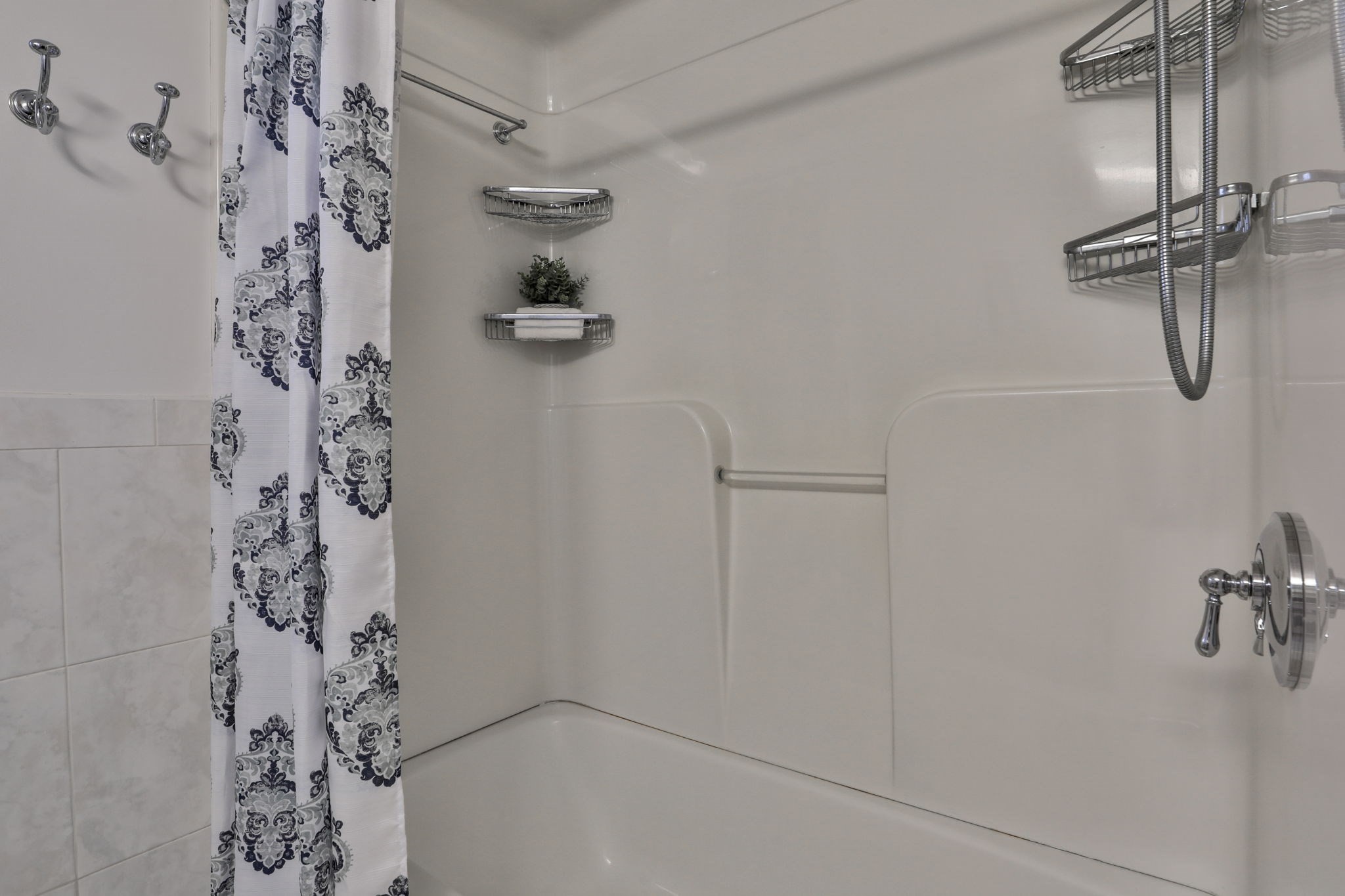 31 Mills Ave, Revere, MA 02151 - Image 27