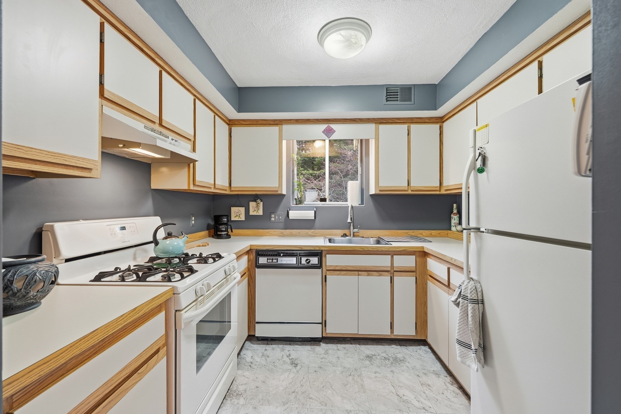 100 Merrimack Ave Unit 124, Dracut, MA 01826 - Image 11