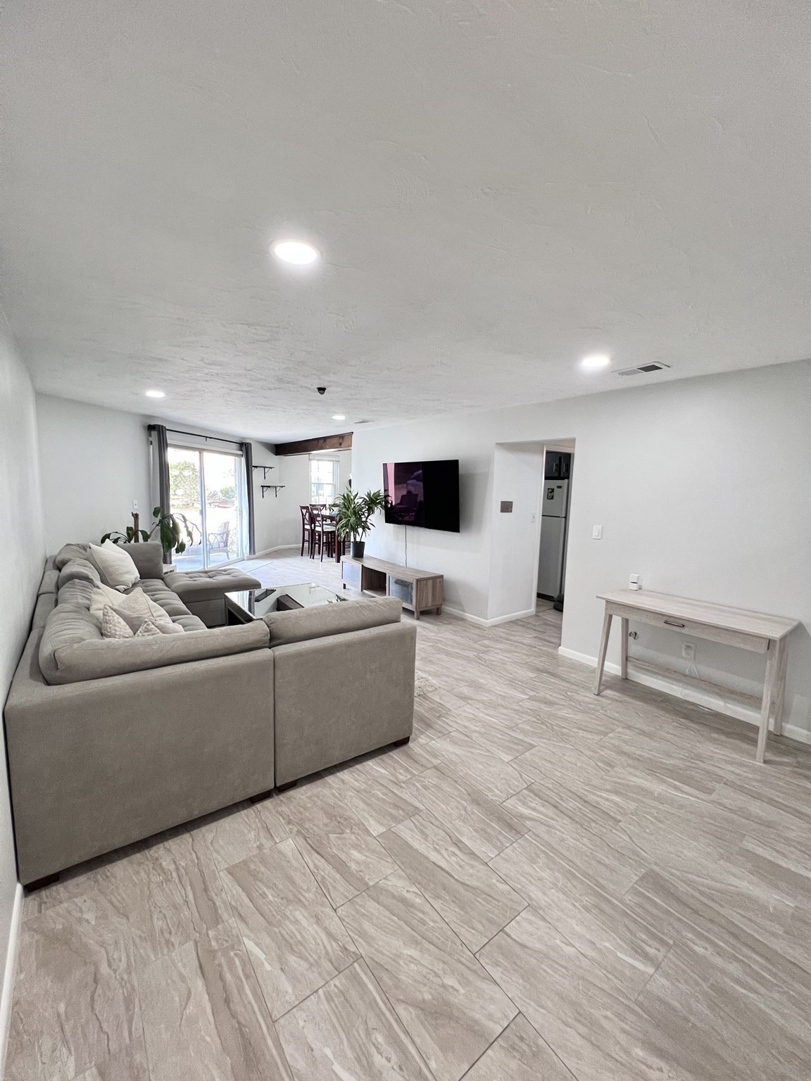 39 Christopher Unit B, Stoughton, MA 02072 - Image 4