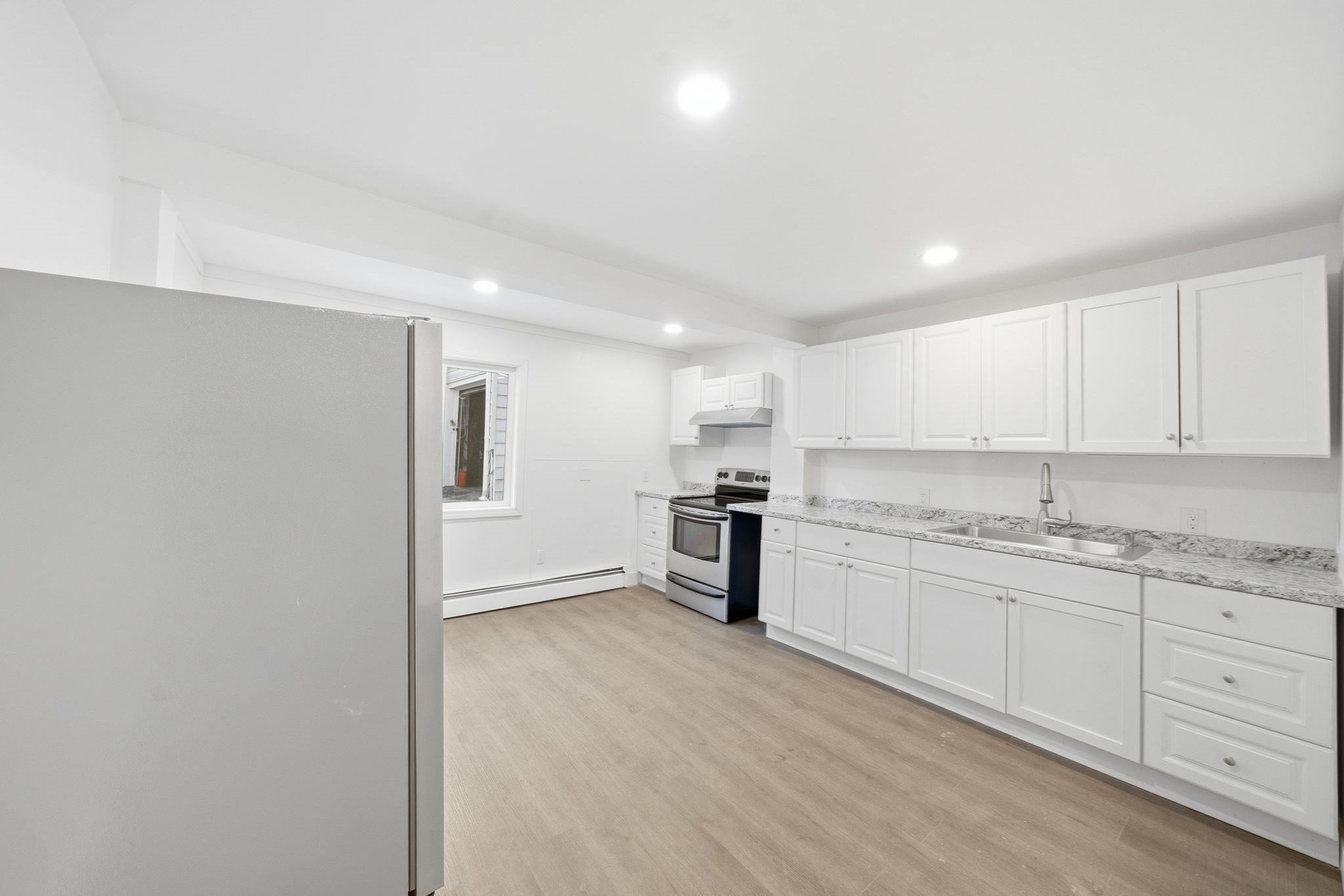 10 3rd Ave, Lowell, MA 01854 - Image 20