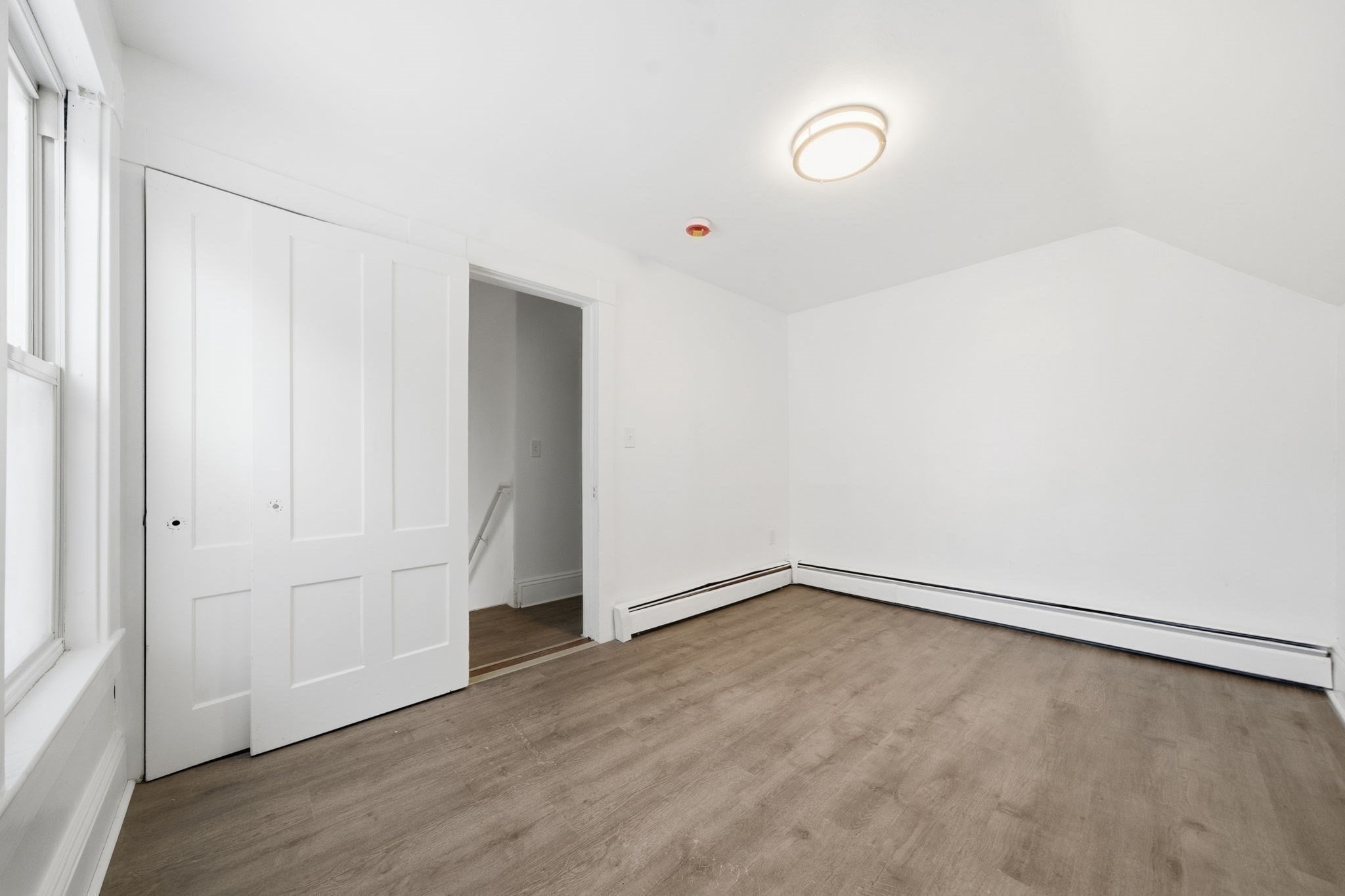 10 3rd Ave, Lowell, MA 01854 - Image 23