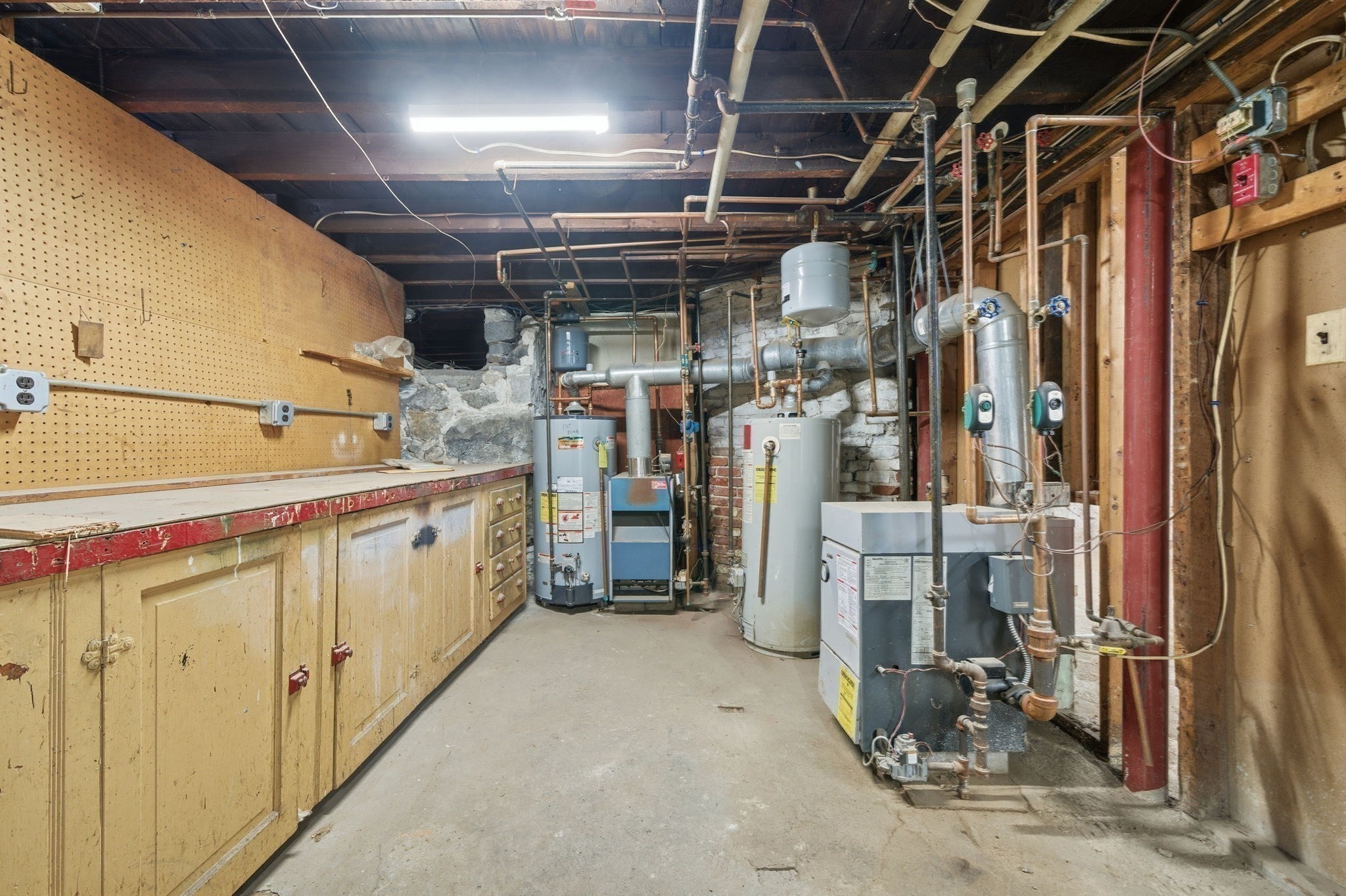 10 3rd Ave, Lowell, MA 01854 - Image 33