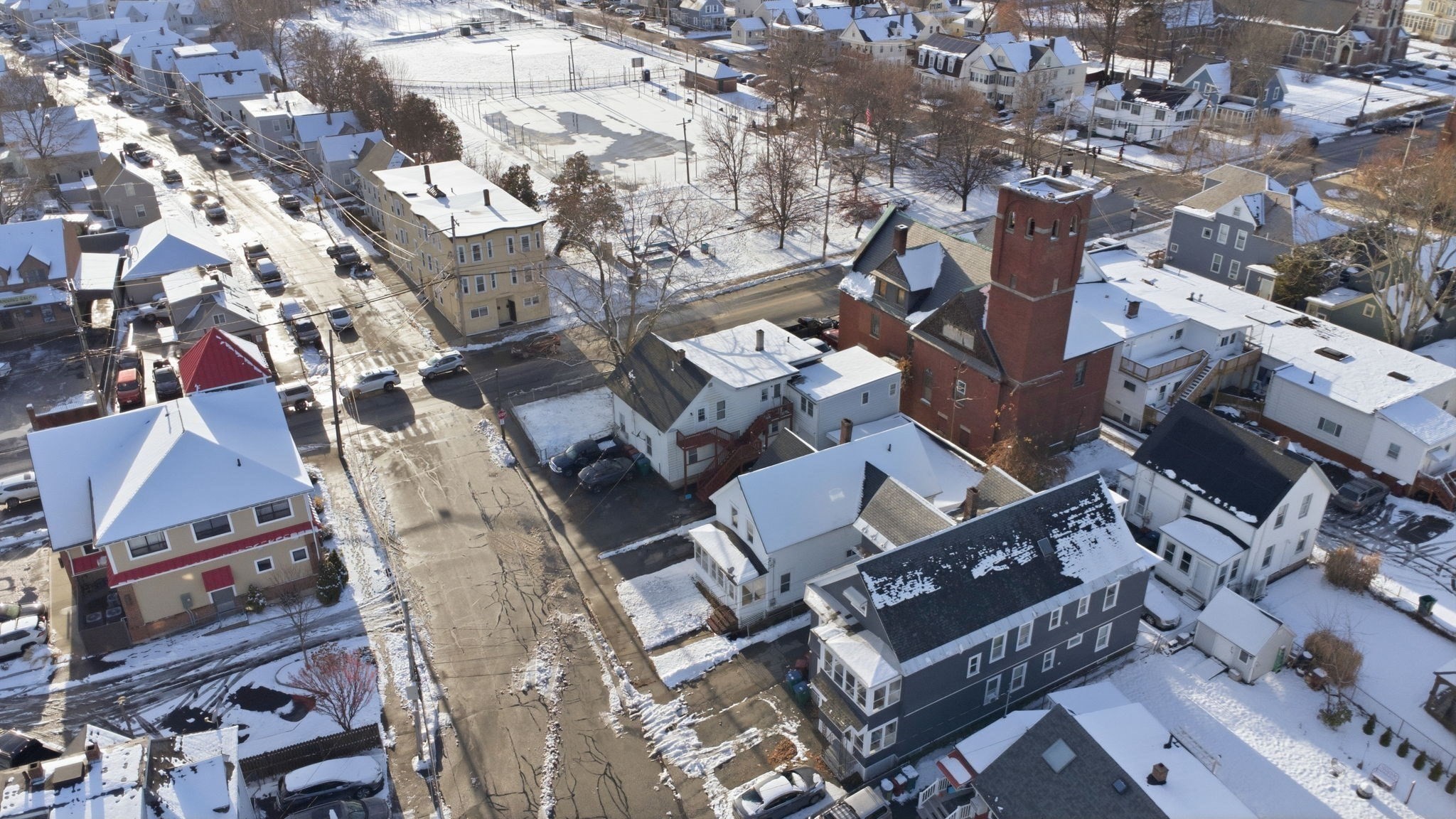 10 3rd Ave, Lowell, MA 01854 - Image 37