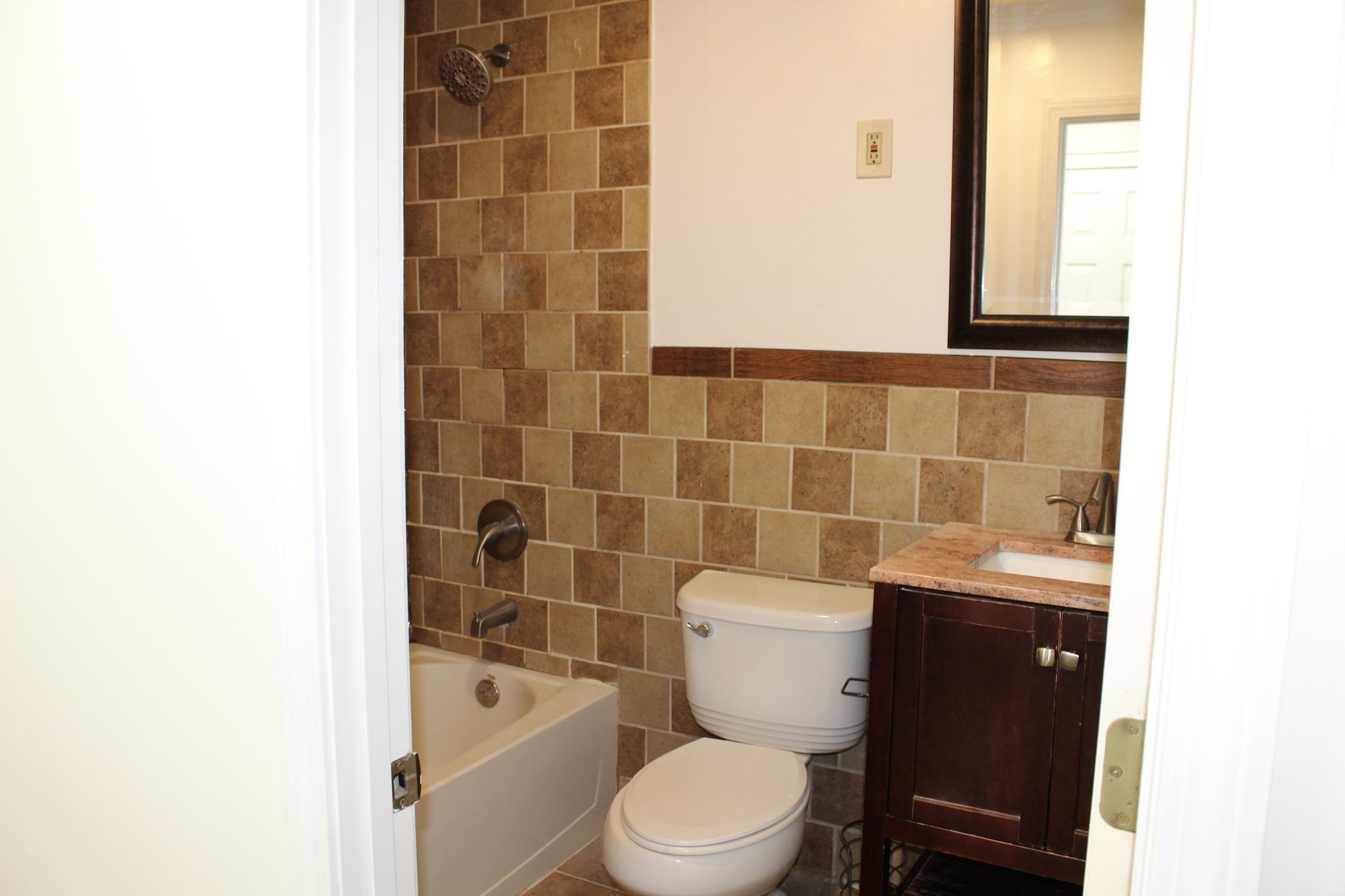 262 E Haverhill St Unit 4, Lawrence, MA 01841 - Image 14