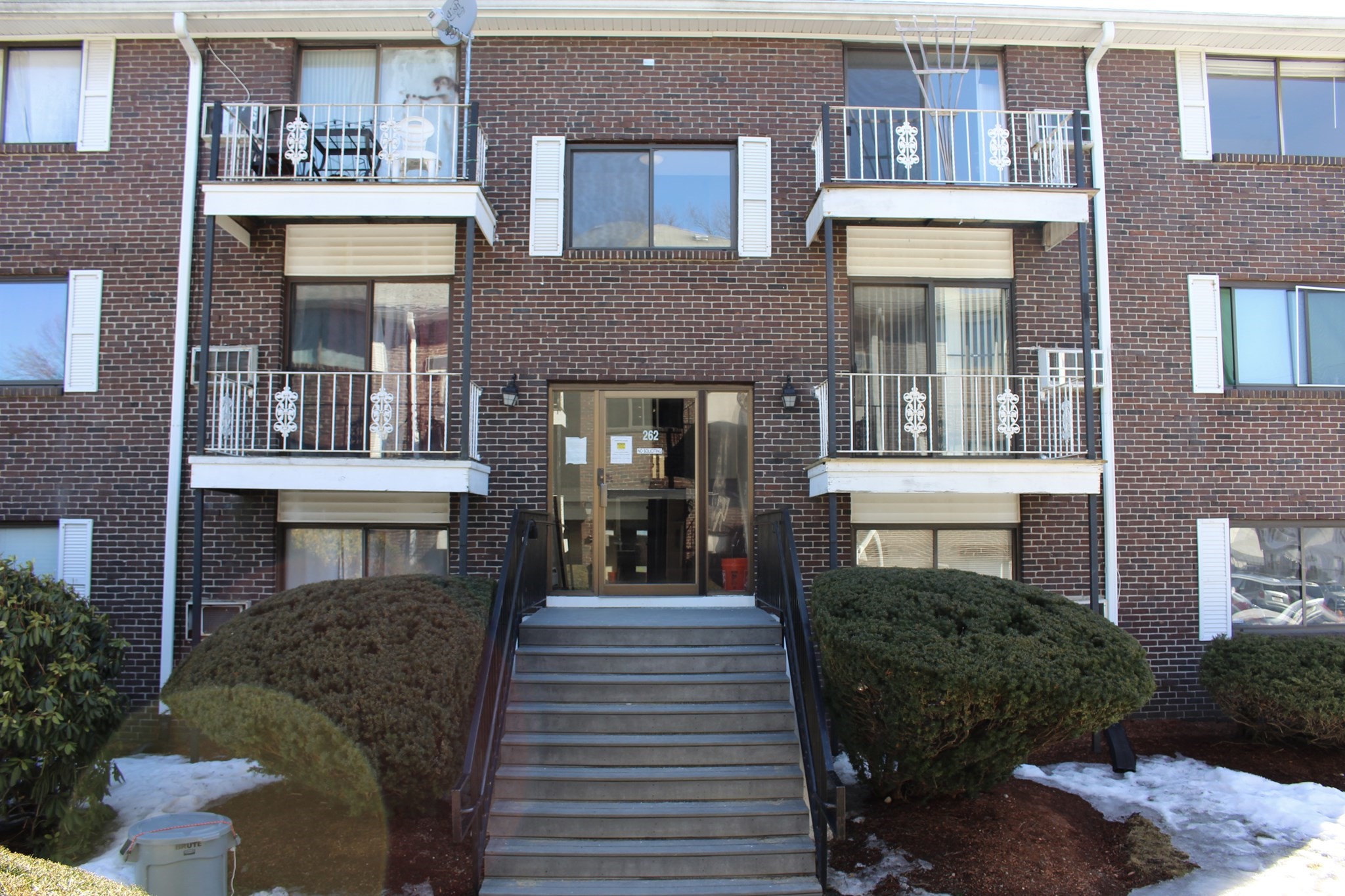 262 E Haverhill St Unit 4, Lawrence, MA 01841 - Image 4